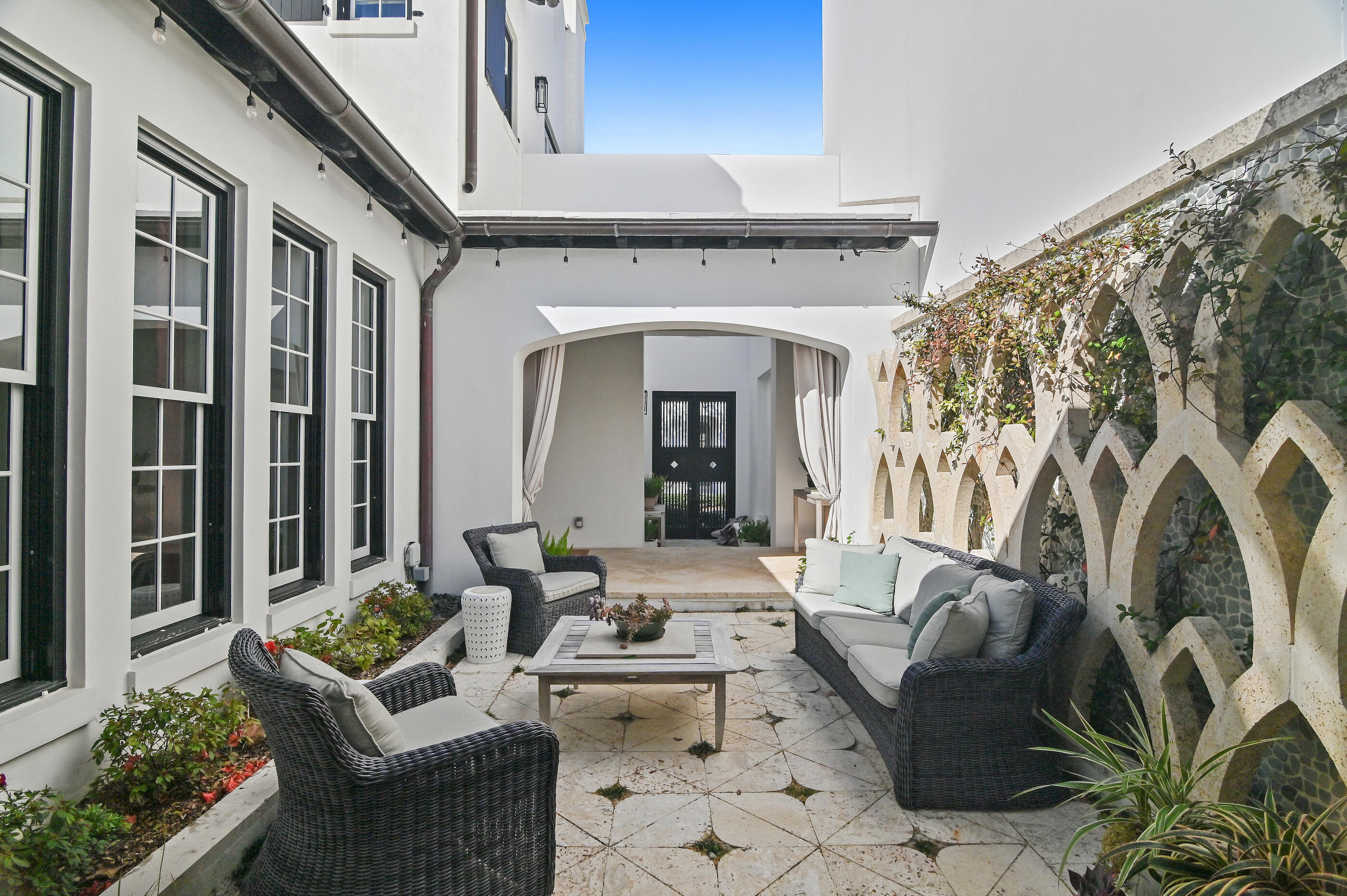 ALYS BEACH - Residential