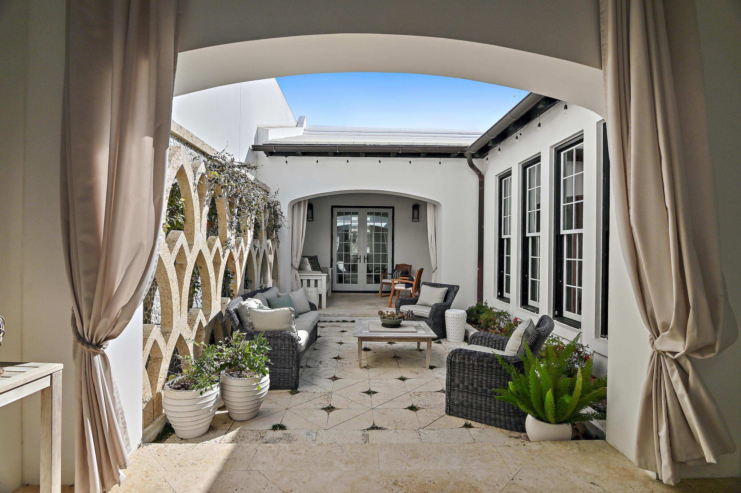 ALYS BEACH - Residential