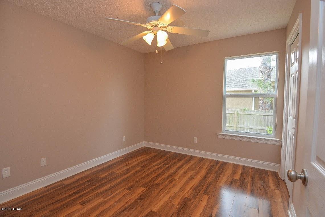 KINGS POINT UNIT 8 - Residential