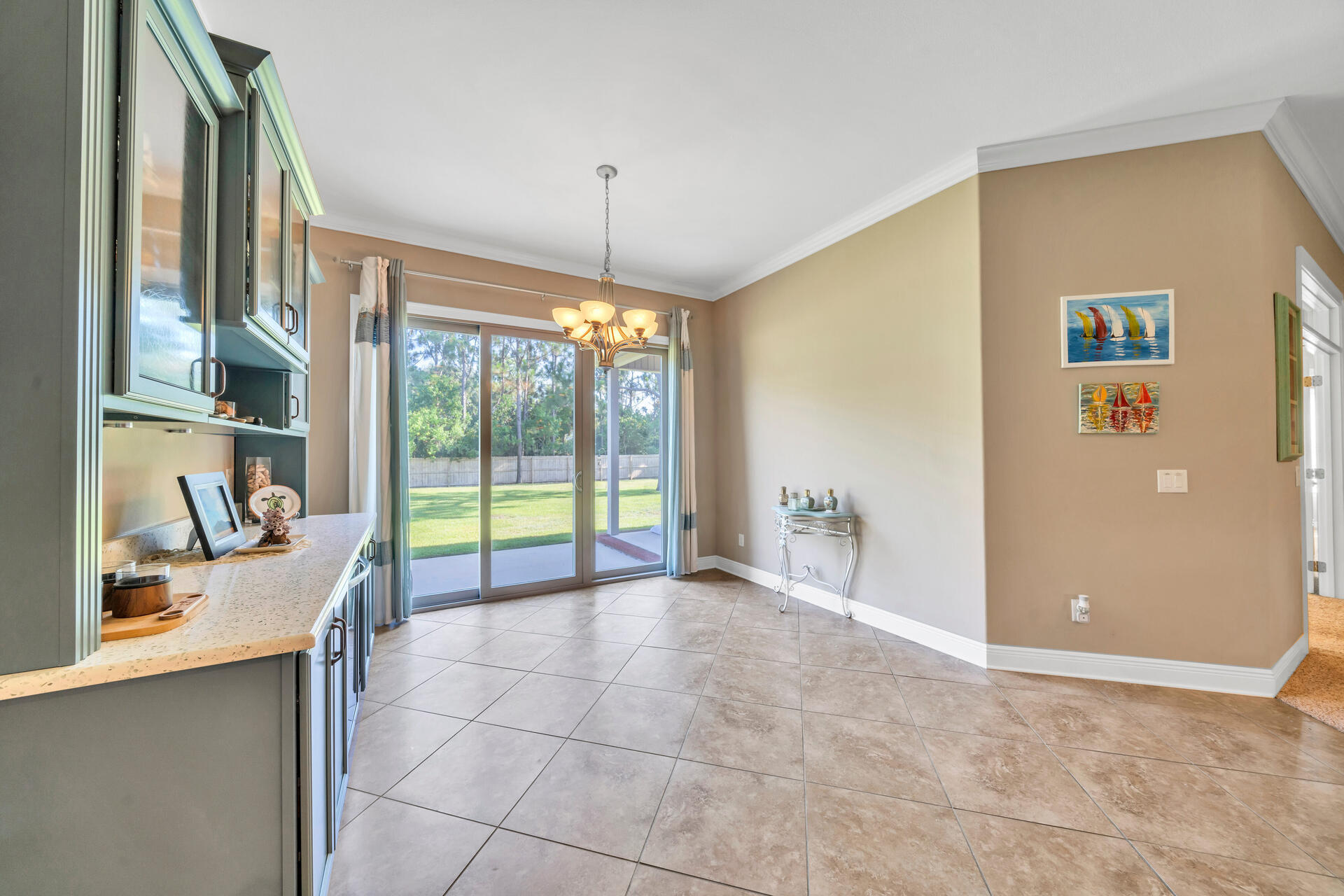 HOLLEY BY THE SEA - Residential