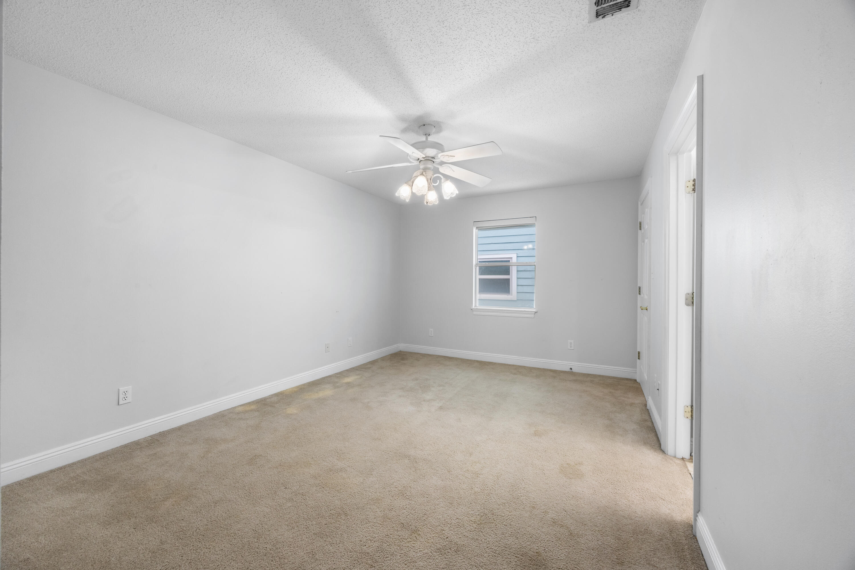 BAL HARBOUR OF SHALIMAR - Residential