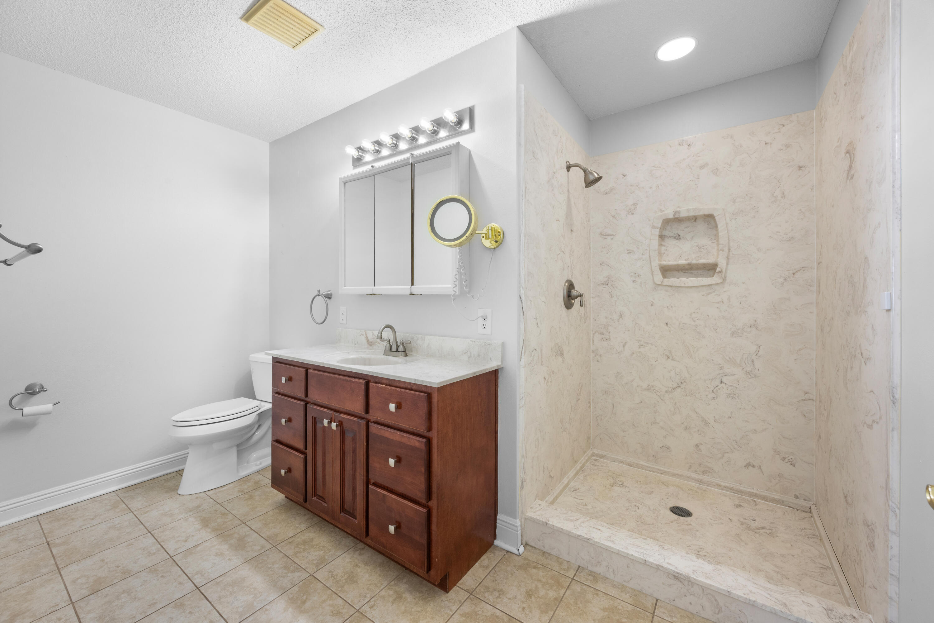 BAL HARBOUR OF SHALIMAR - Residential