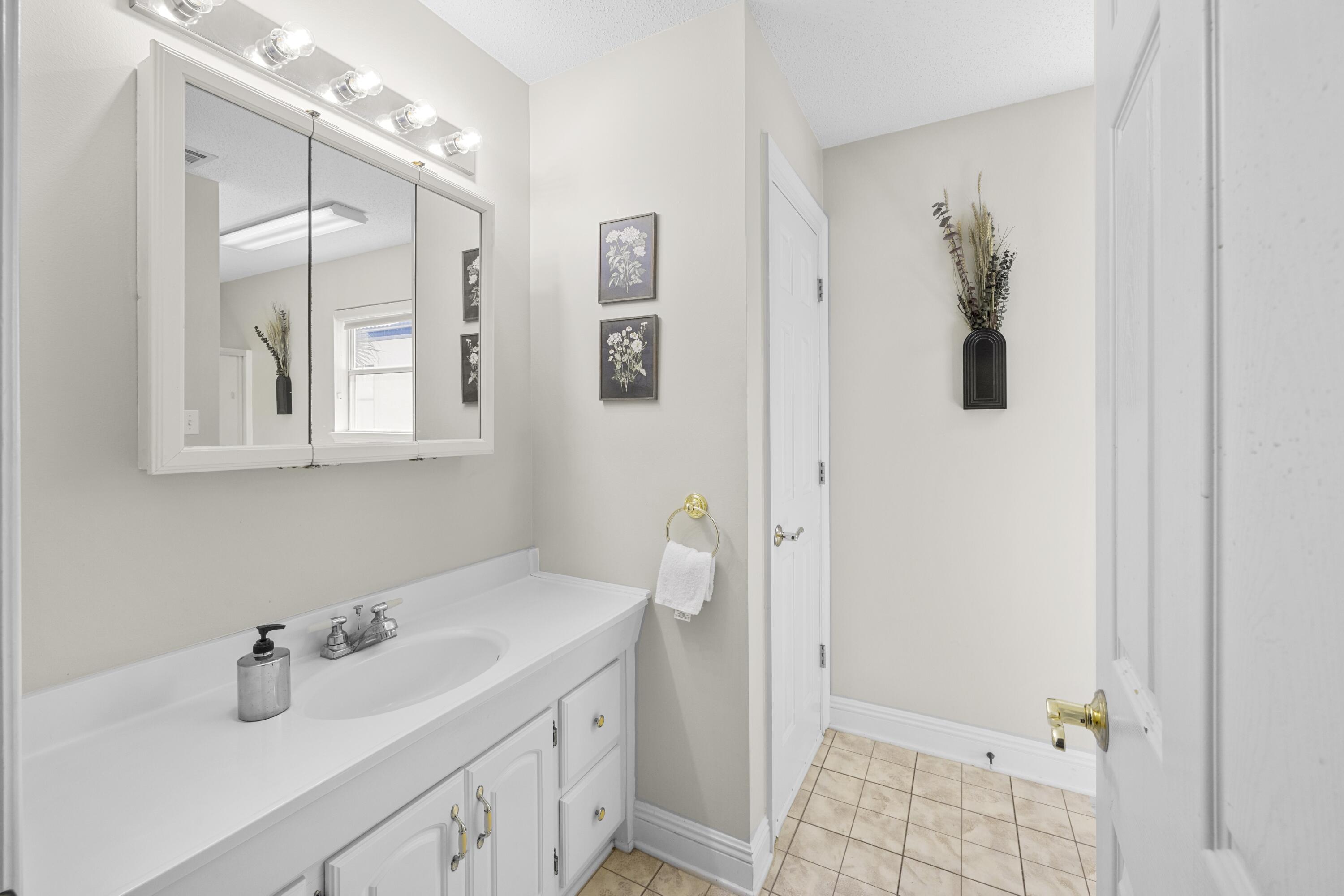 BAL HARBOUR OF SHALIMAR - Residential