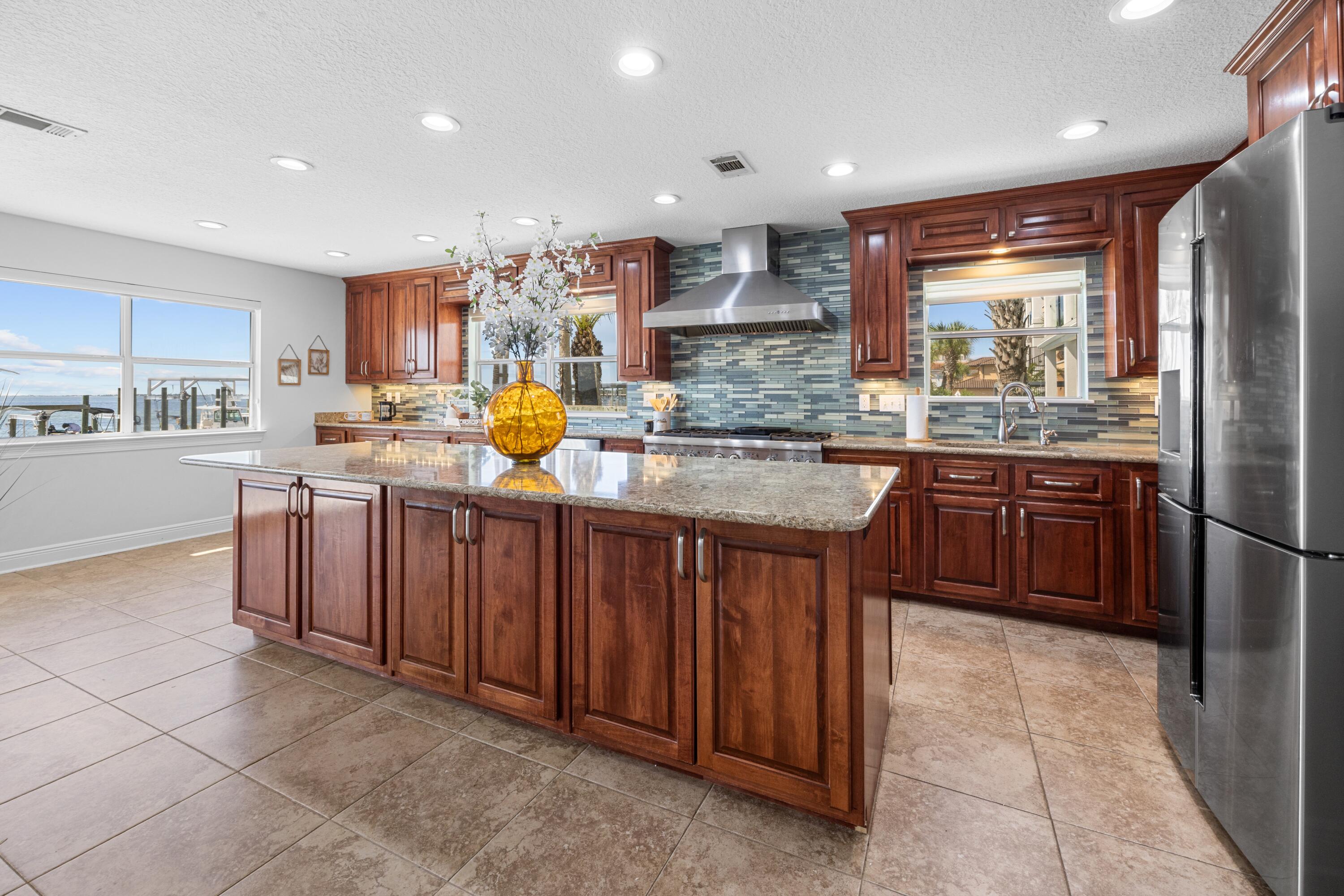 BAL HARBOUR OF SHALIMAR - Residential