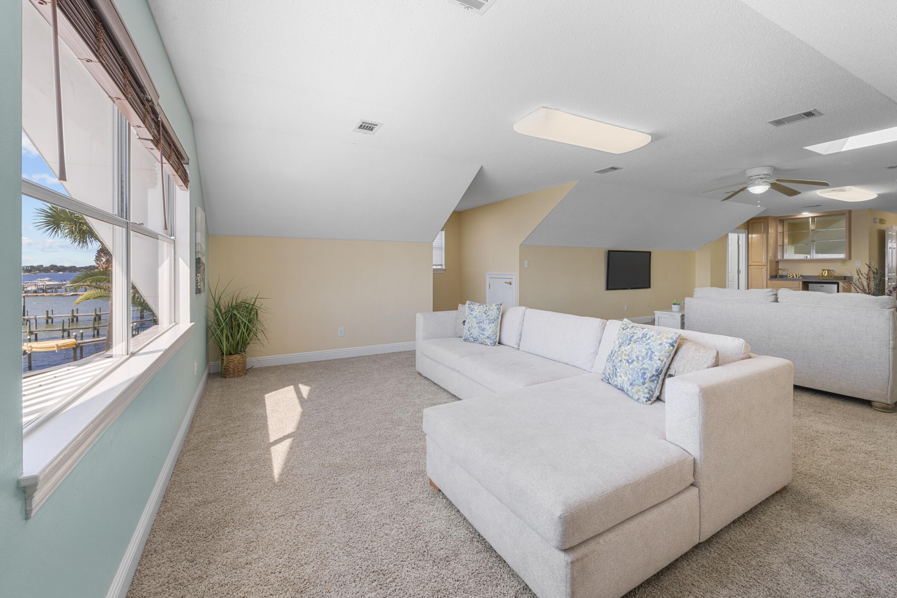 BAL HARBOUR OF SHALIMAR - Residential