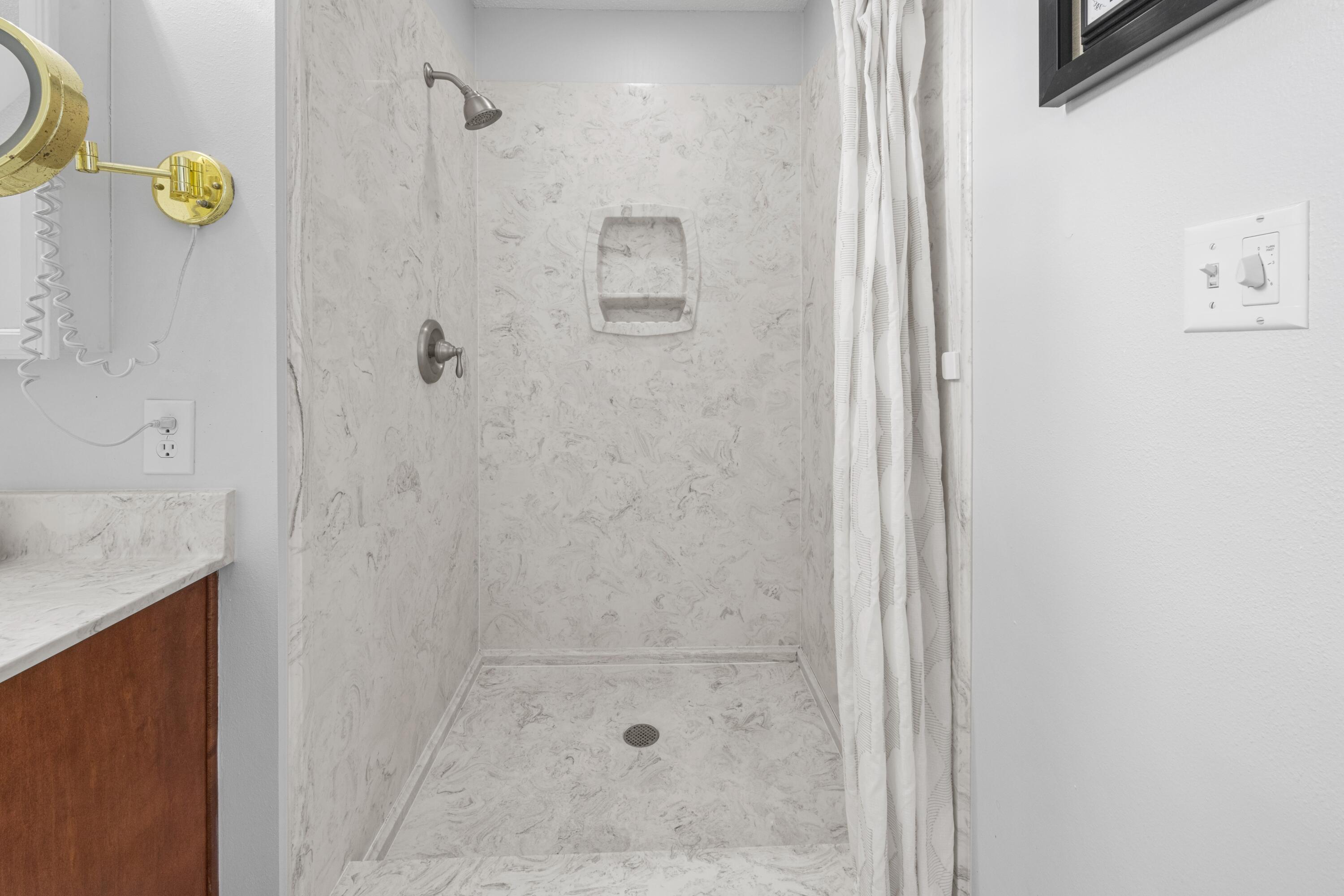 BAL HARBOUR OF SHALIMAR - Residential