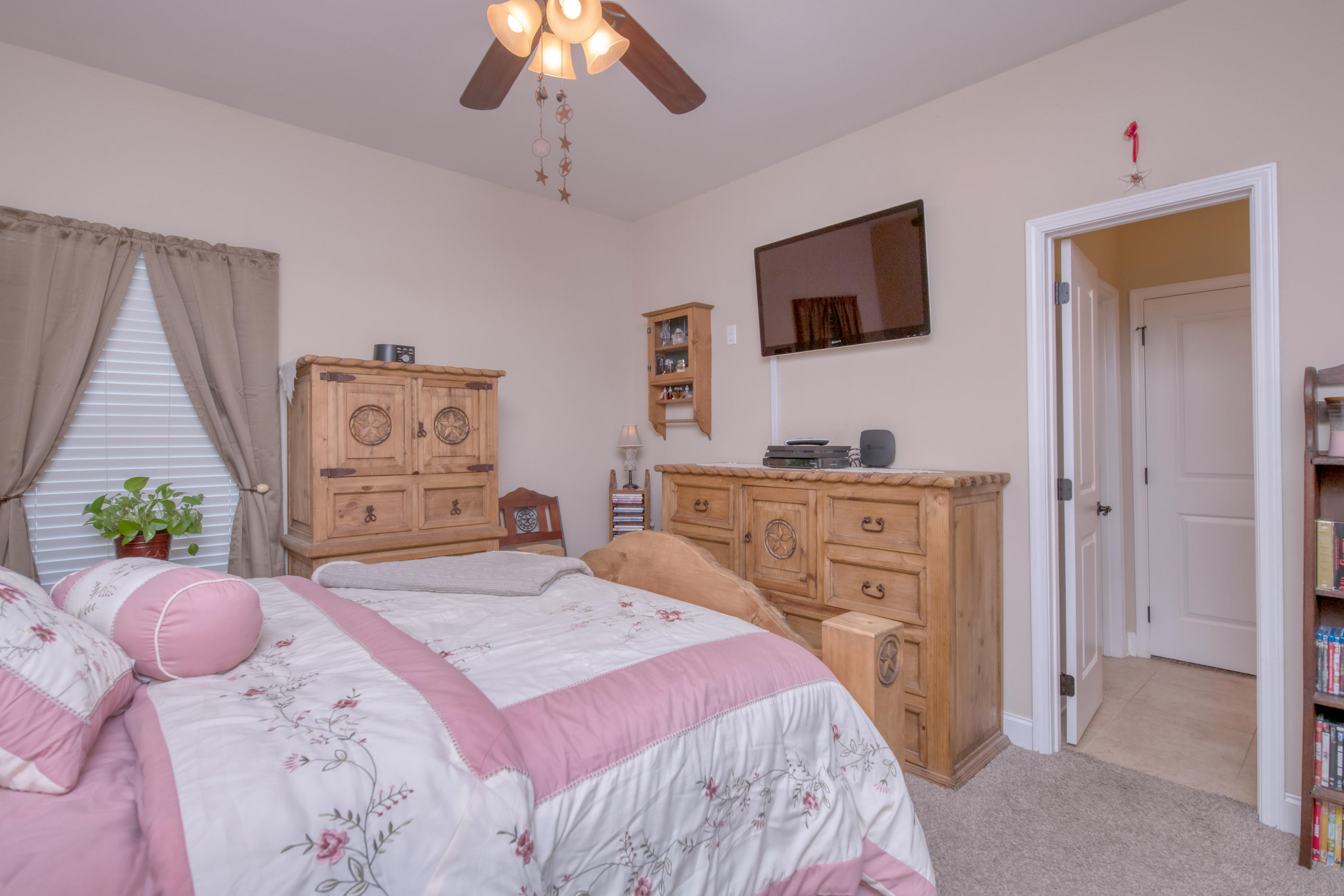 GARNIERS BEACH 3RD - Residential