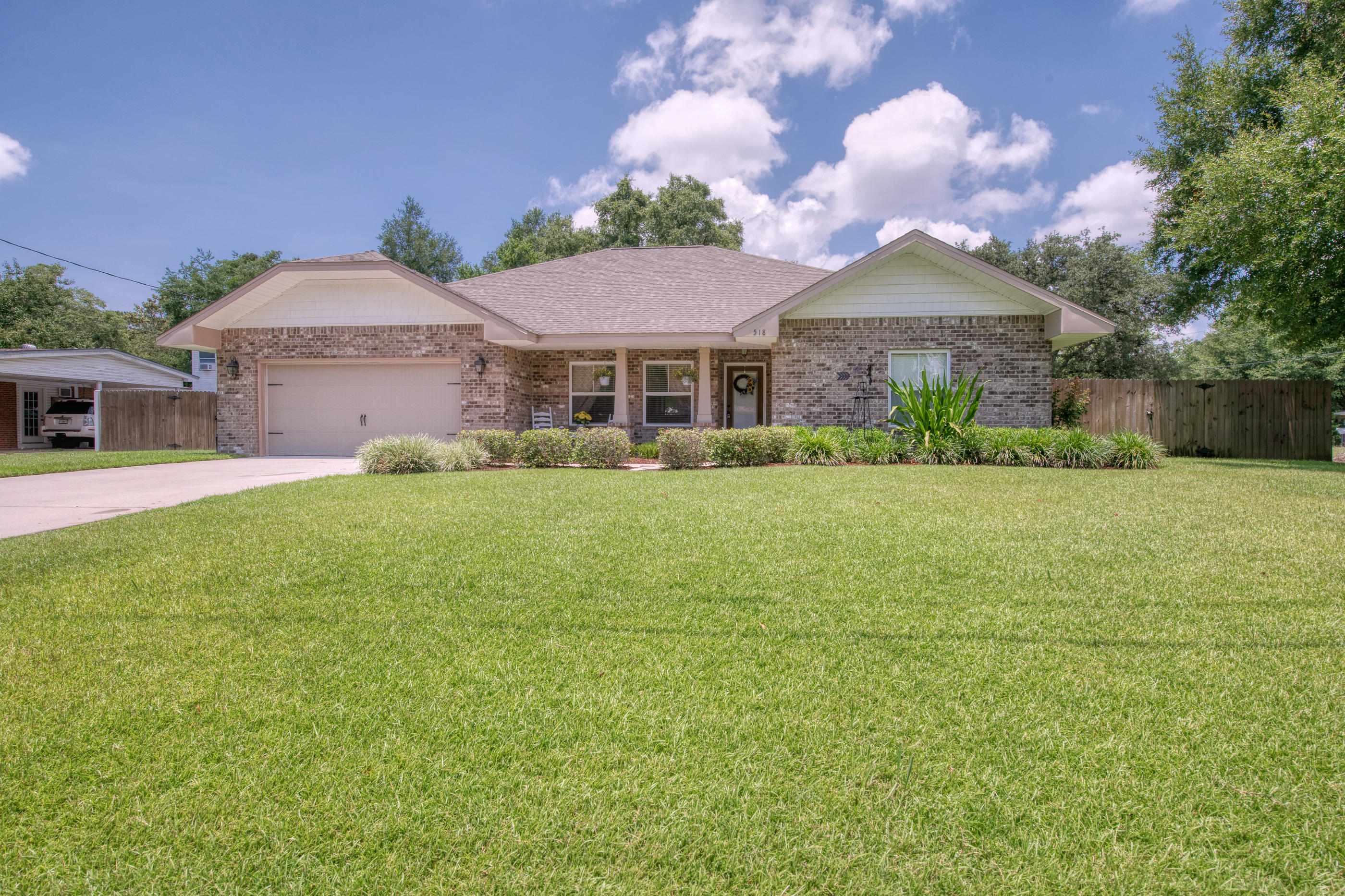 GARNIERS BEACH 3RD - Residential