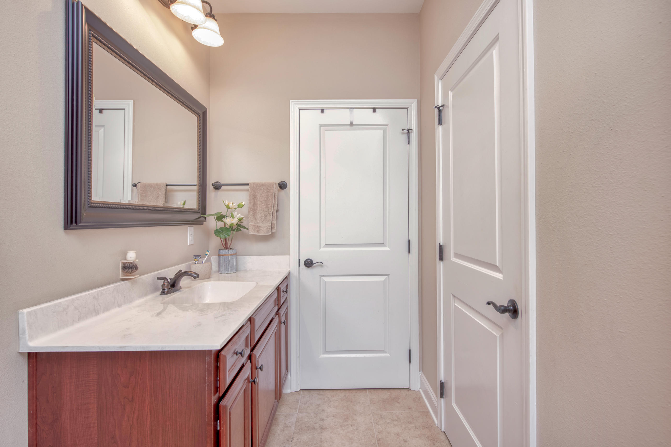 GARNIERS BEACH 3RD - Residential