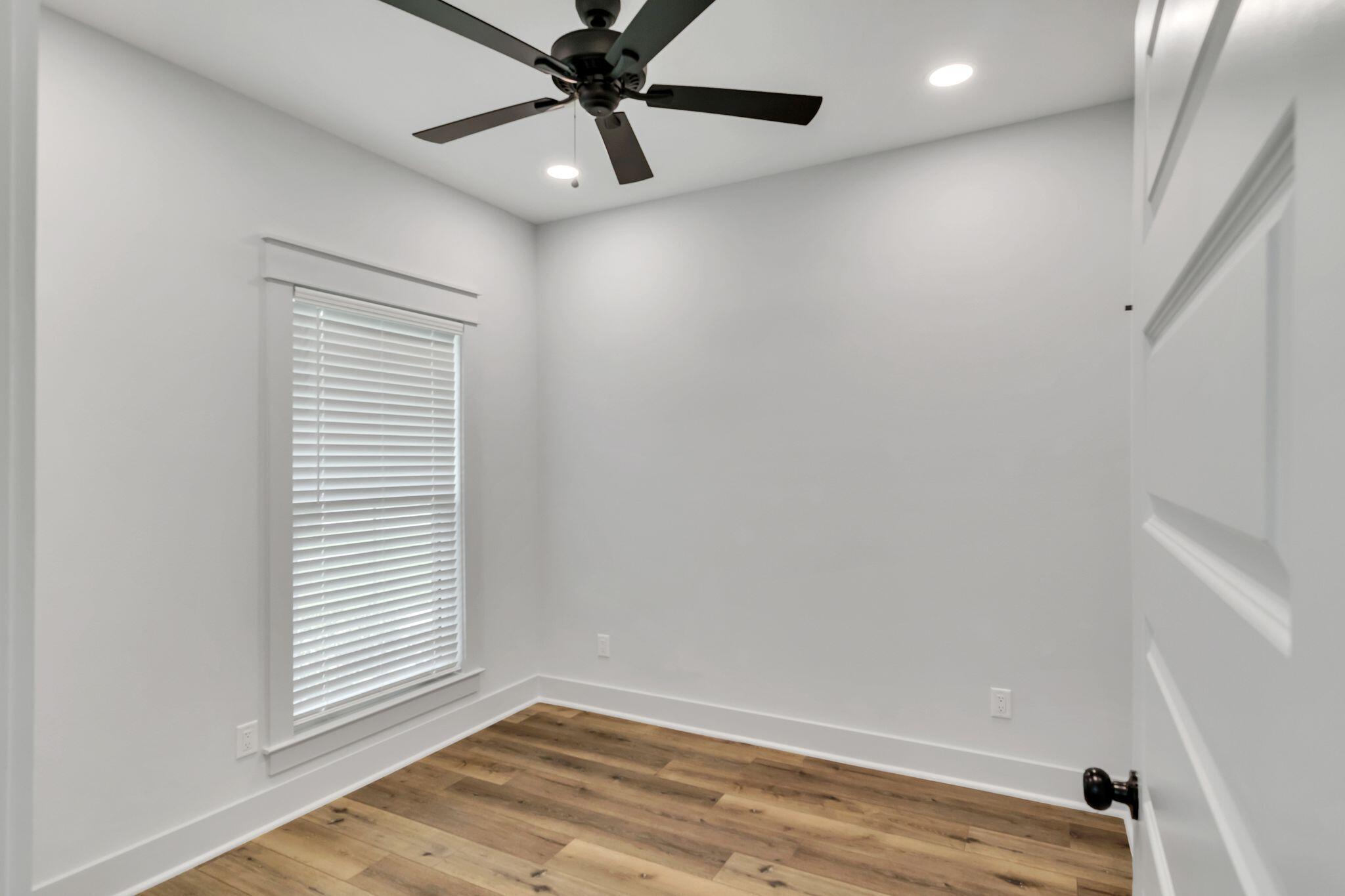 GARDEN CITY - Residential Lease