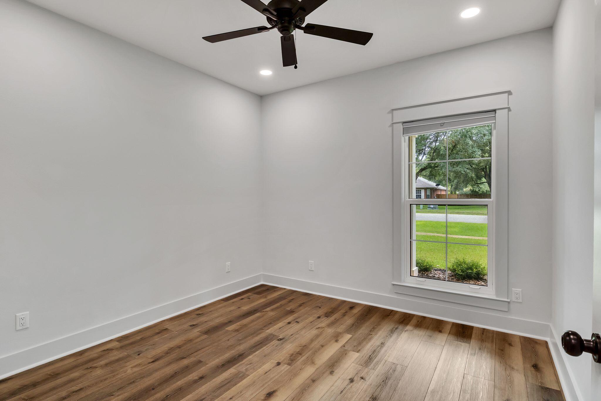 GARDEN CITY - Residential Lease