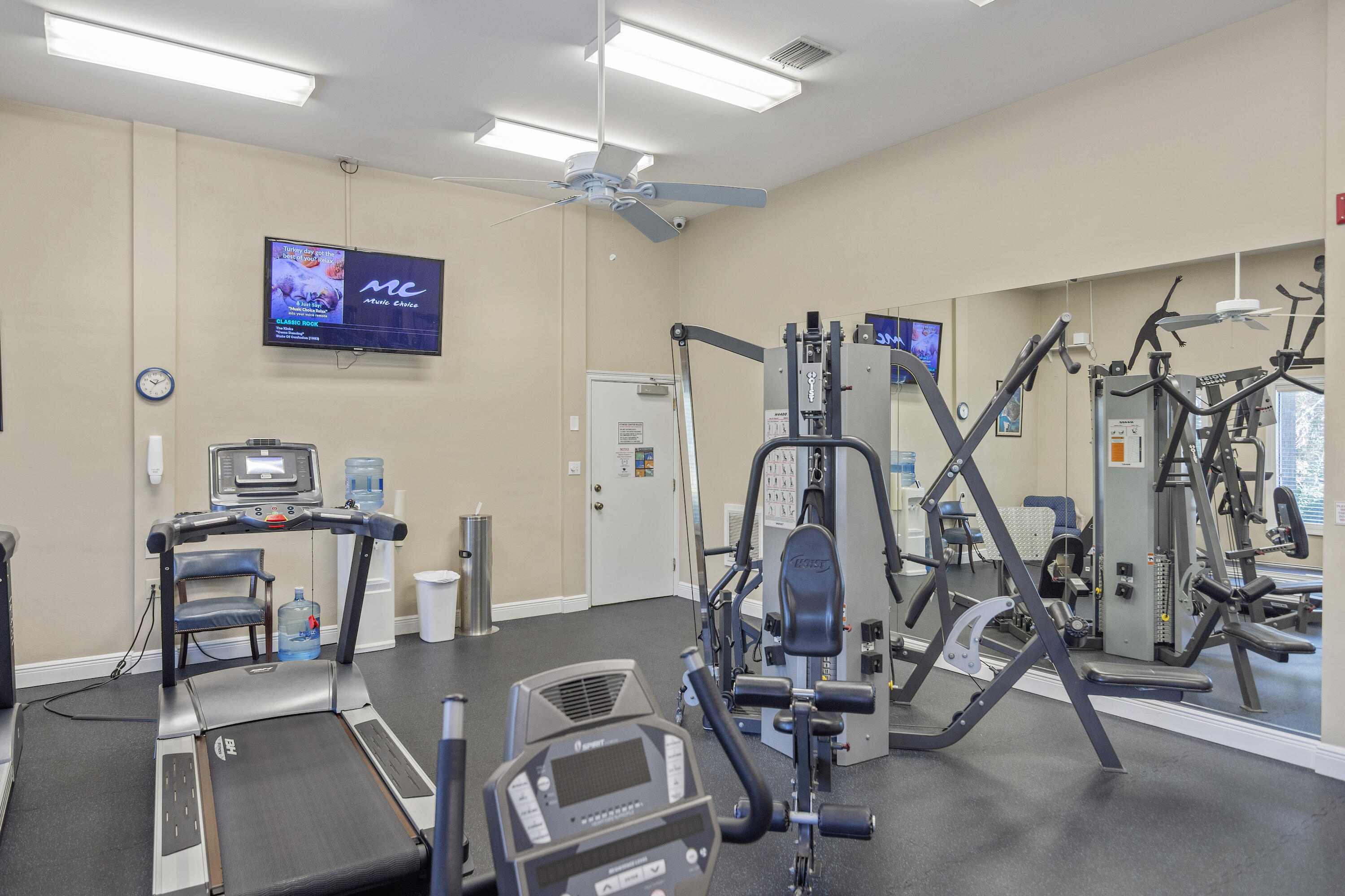 SHORELINE TOWERS 11 - Residential