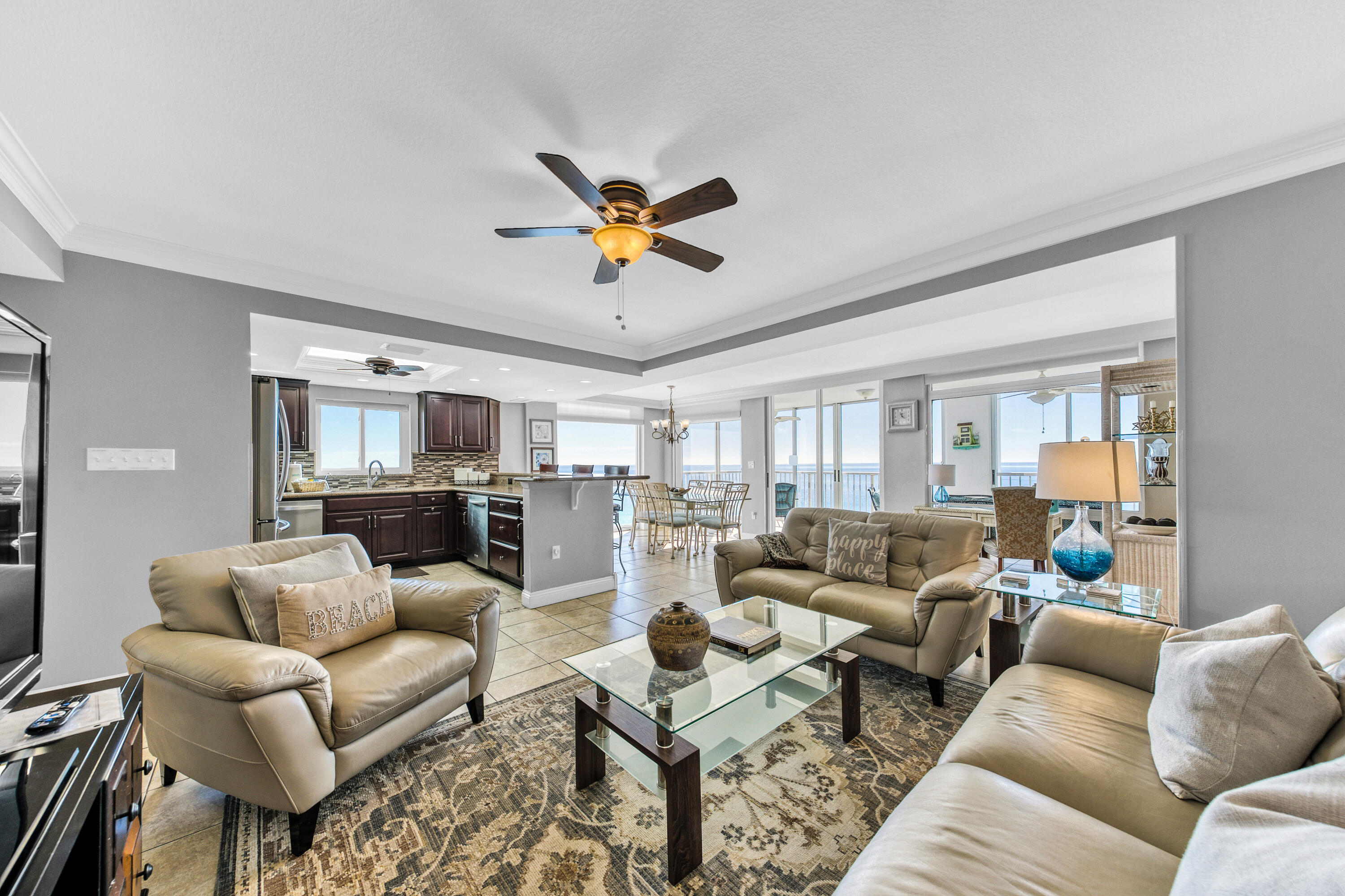 SHORELINE TOWERS 11 - Residential