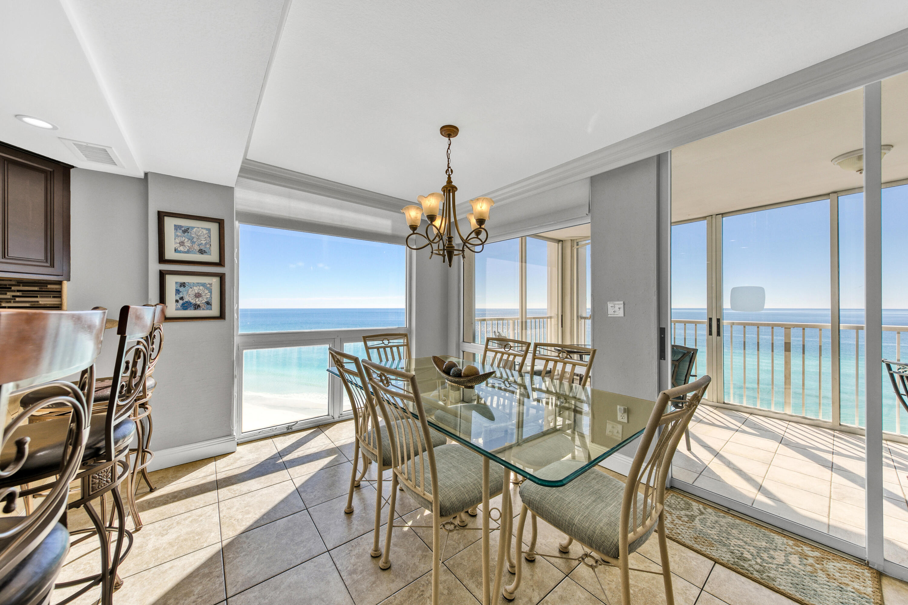 SHORELINE TOWERS 11 - Residential