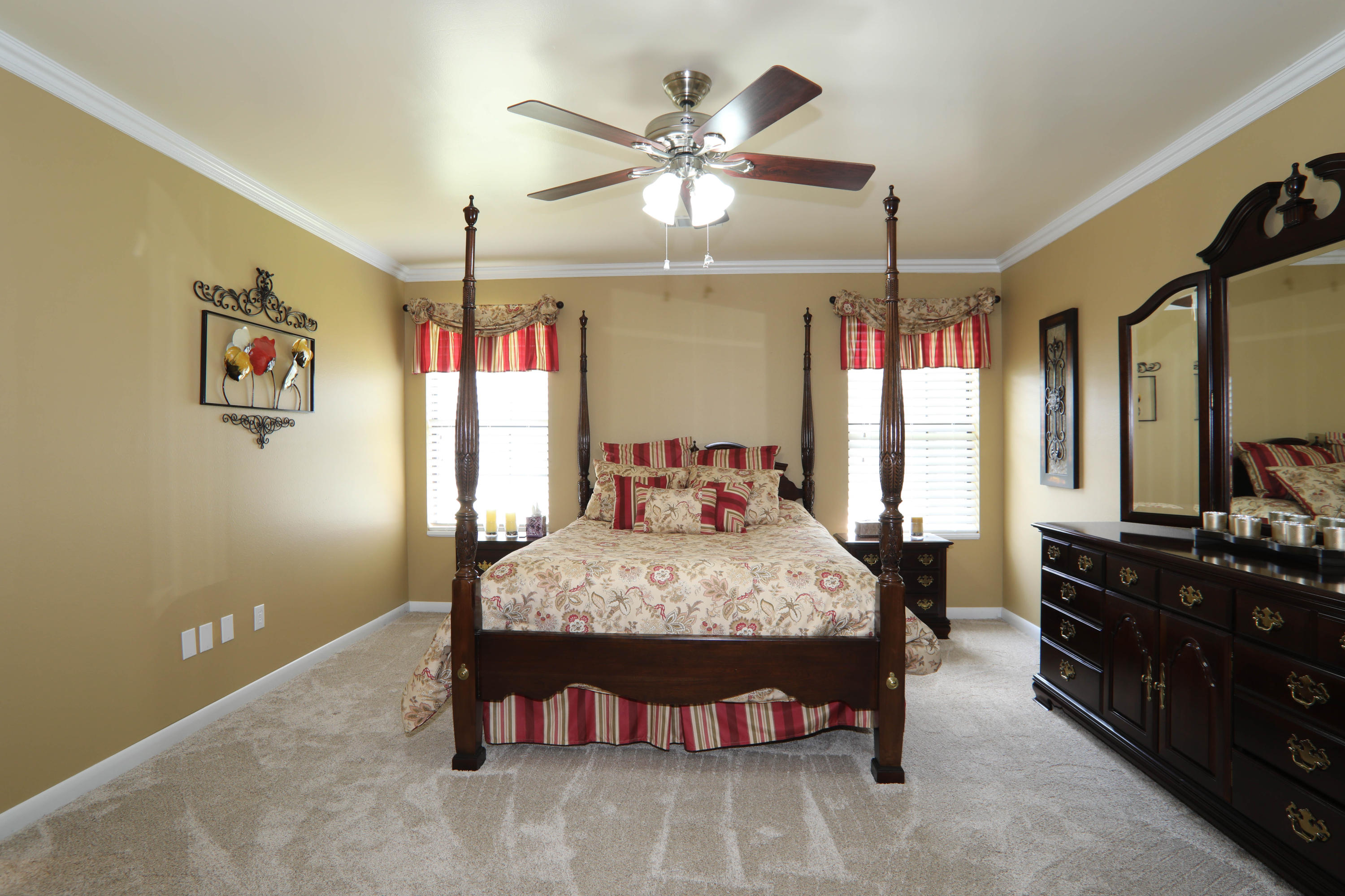 SANTILLANA - Residential