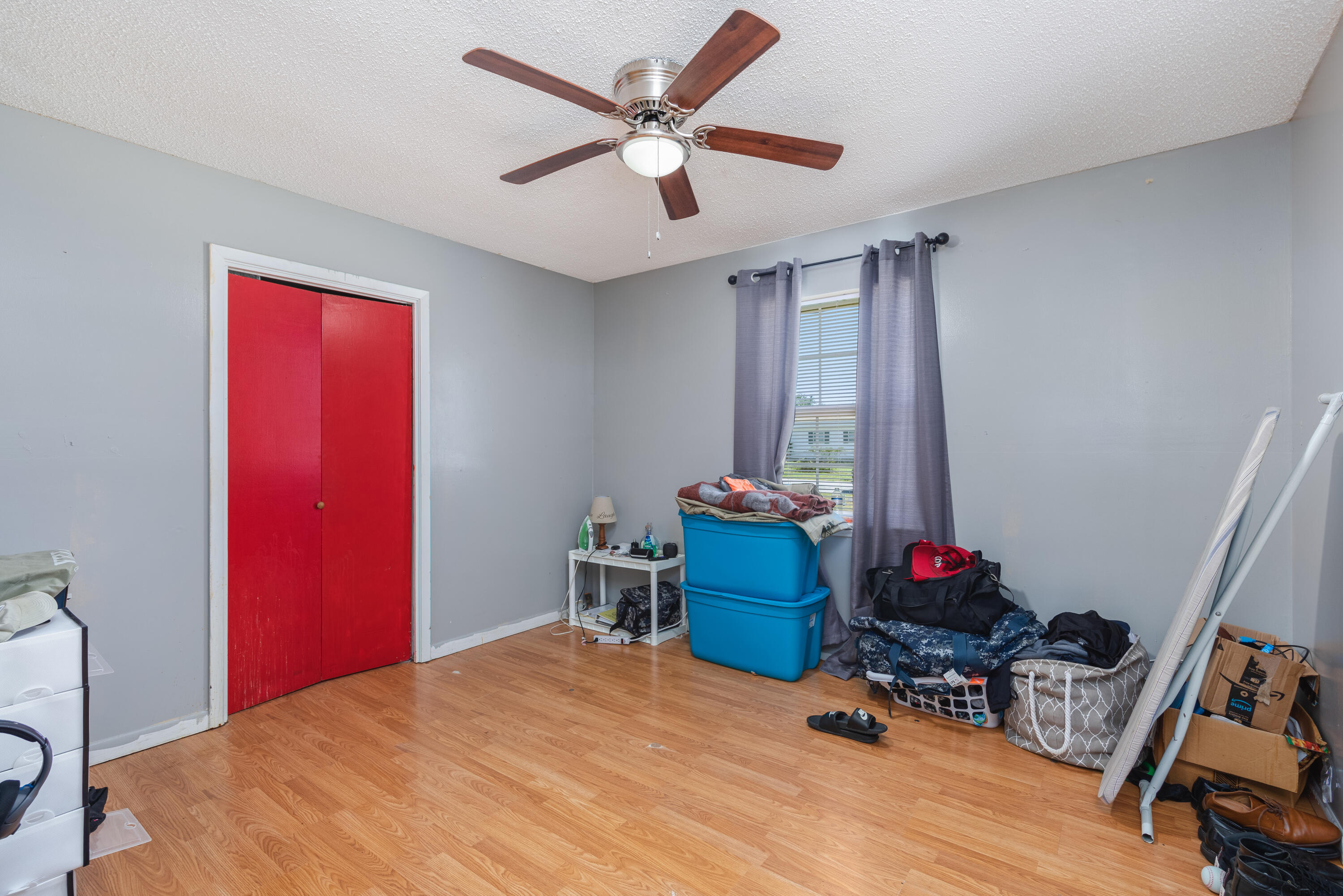 CRESCENT SHORES - Residential