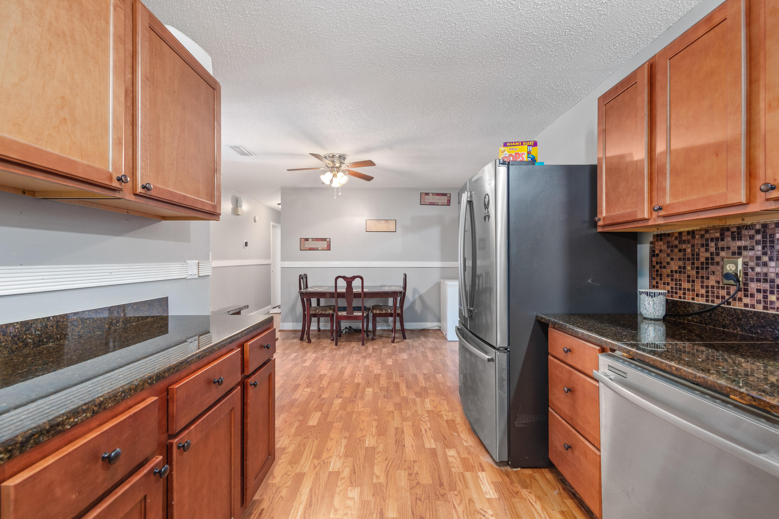 CRESCENT SHORES - Residential