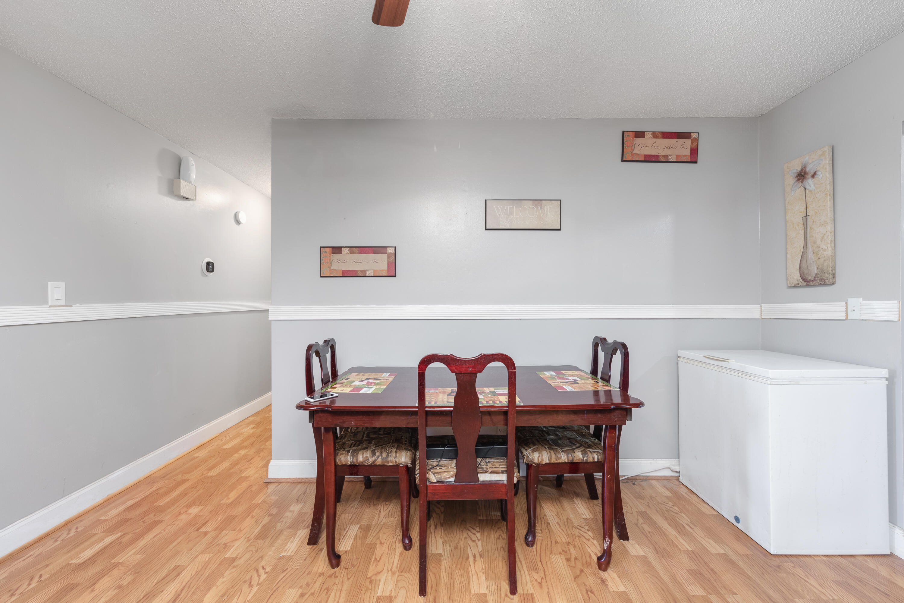 CRESCENT SHORES - Residential