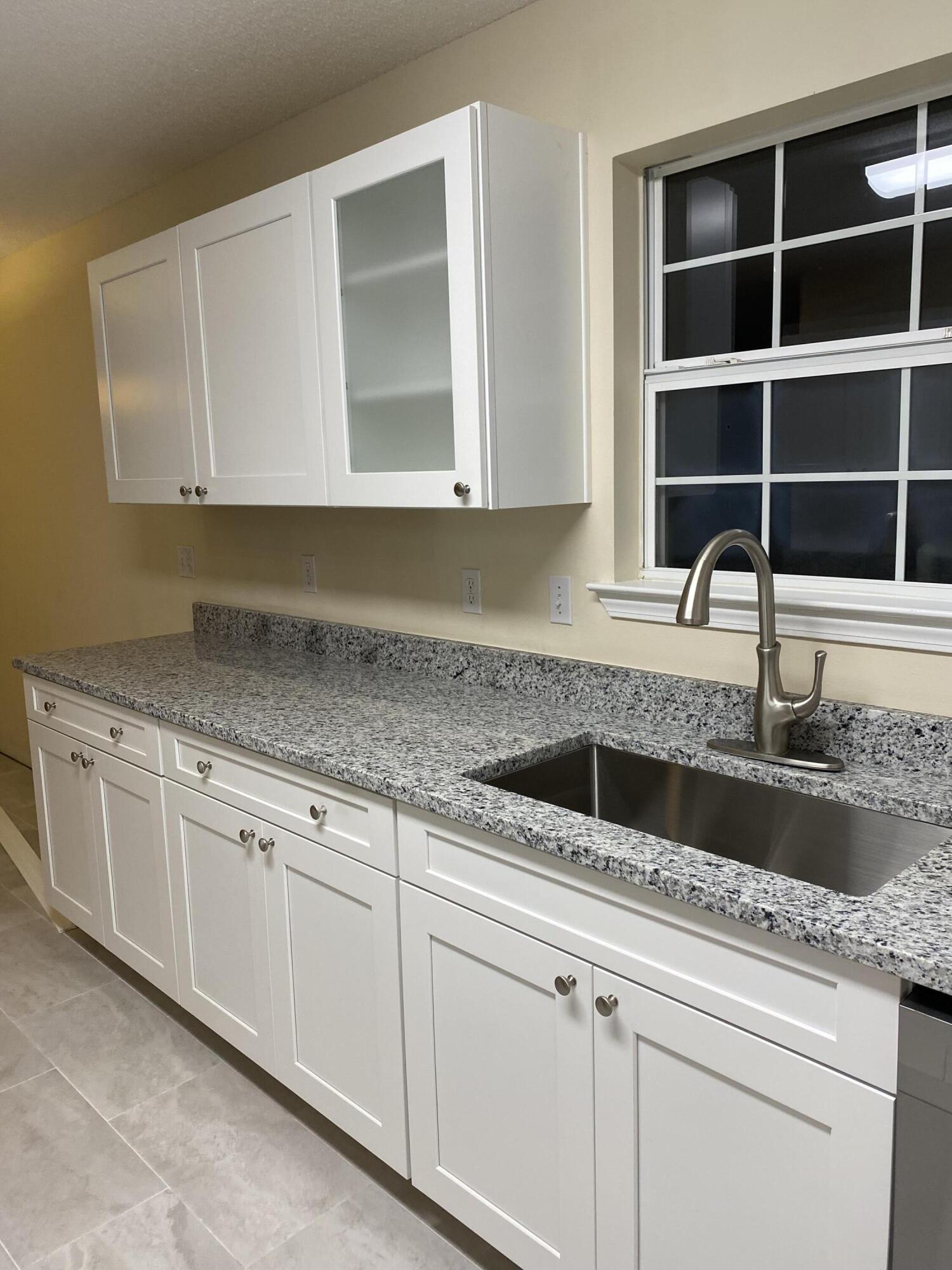 SEASHORE VILLAGE - Residential