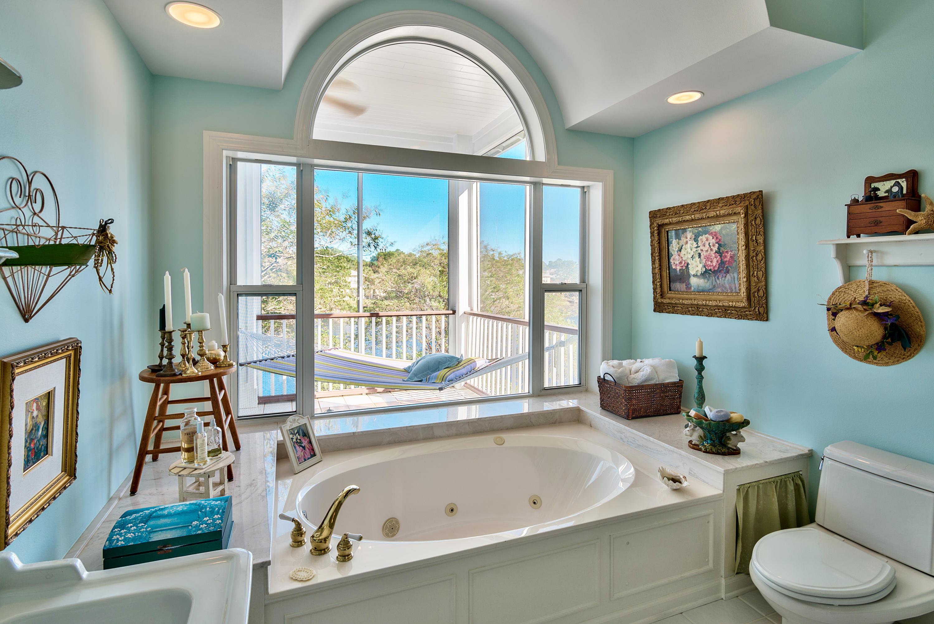 CRYSTAL LAKE AT SANDESTIN - Residential