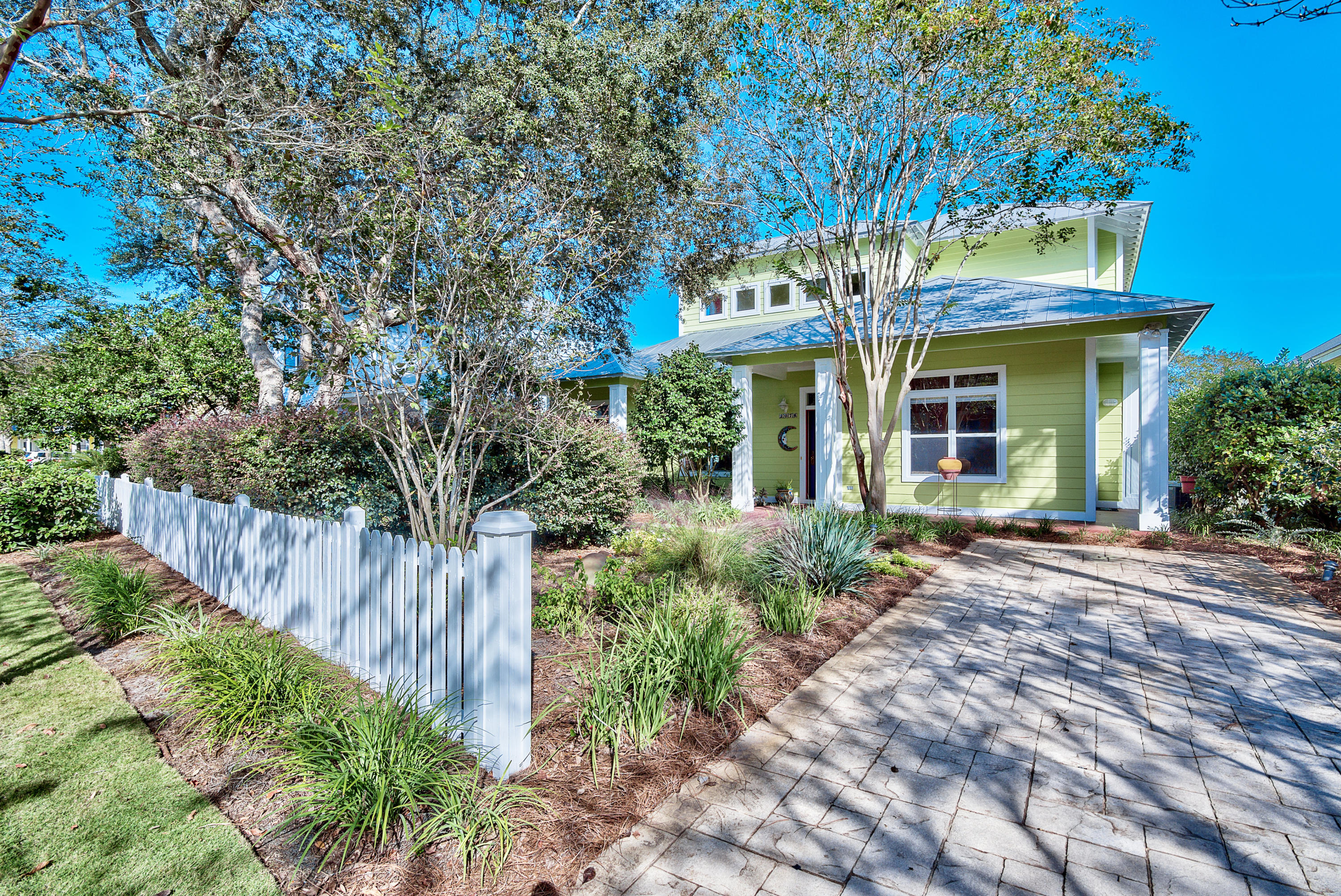 CRYSTAL LAKE AT SANDESTIN - Residential