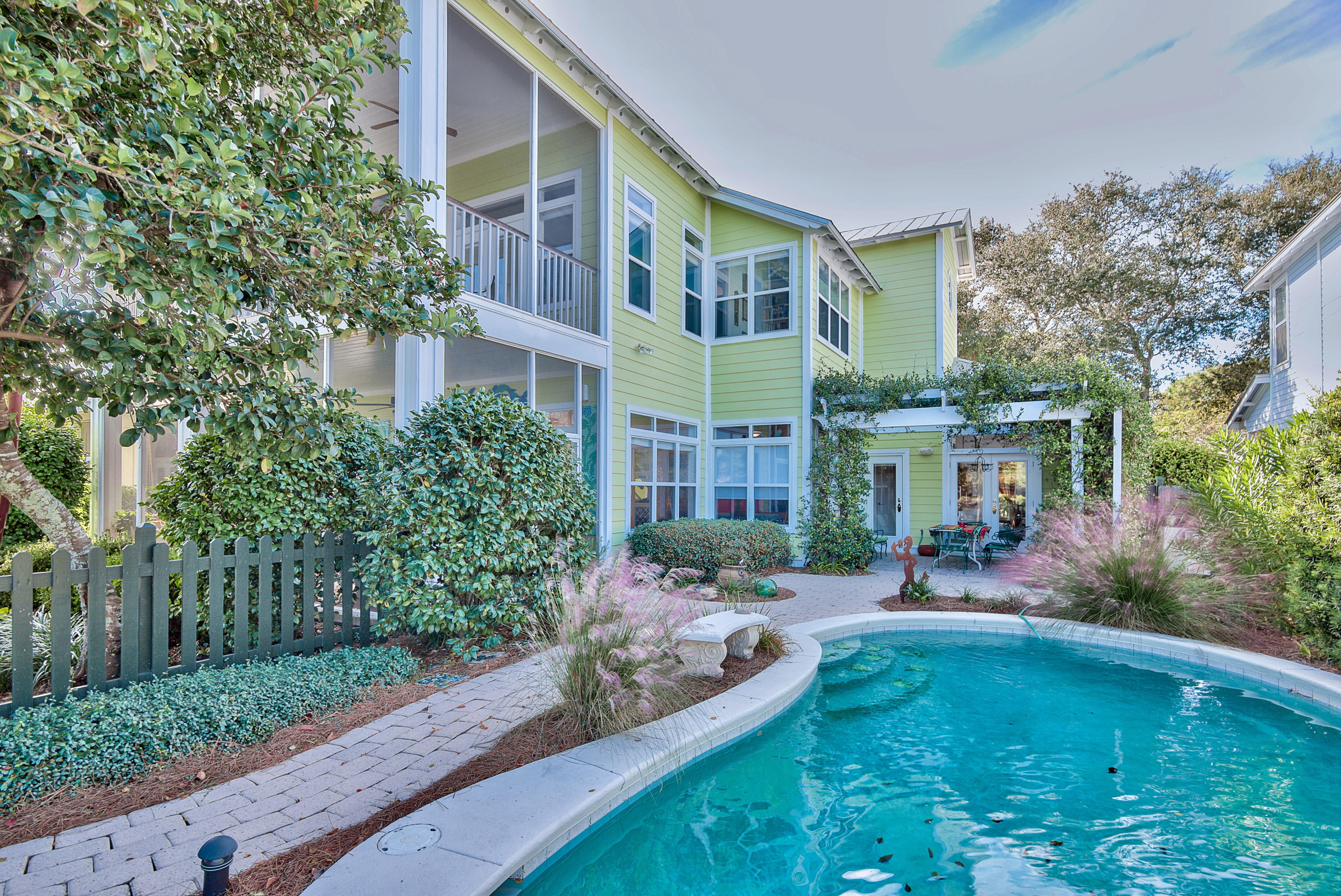 CRYSTAL LAKE AT SANDESTIN - Residential