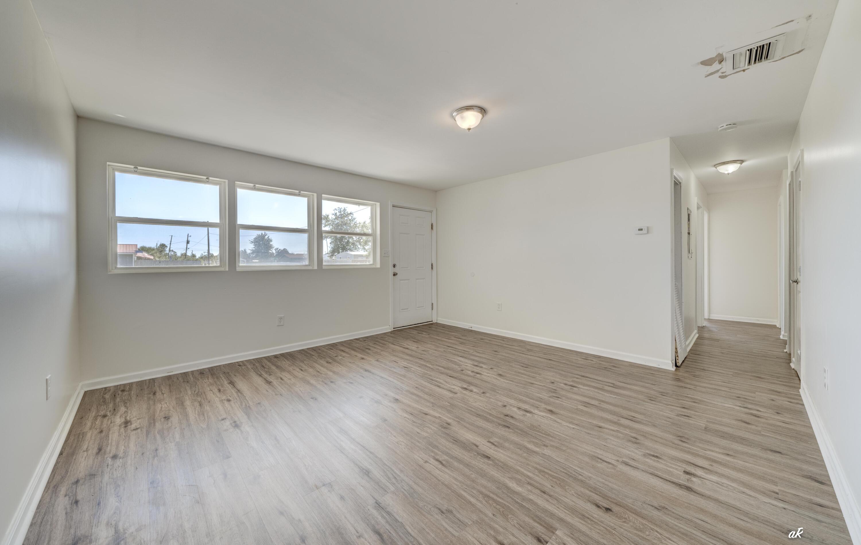 HENTZ 1ST ADDN UNIT B - Residential