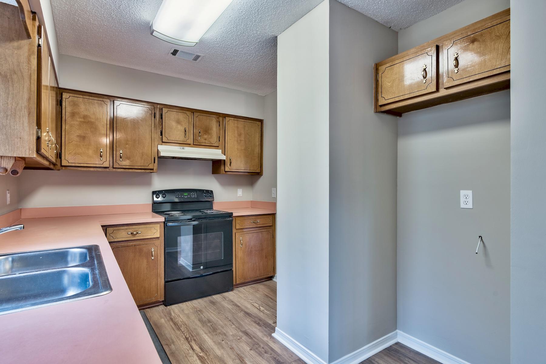 BLUE PINE VILLAGE PH 1 - Residential