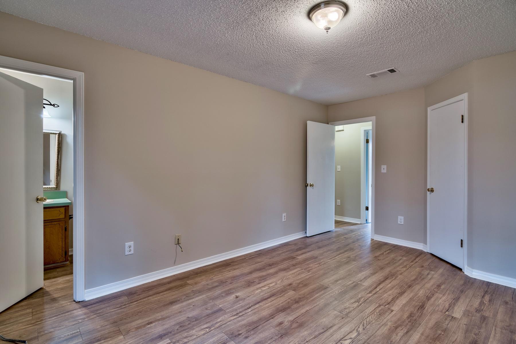 BLUE PINE VILLAGE PH 1 - Residential