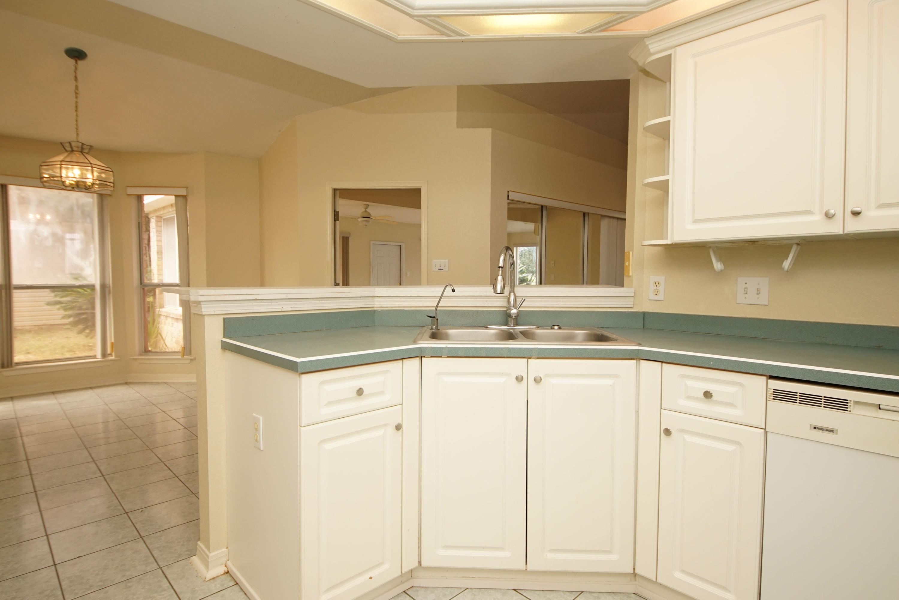 CREEKS EDGE THE - Residential