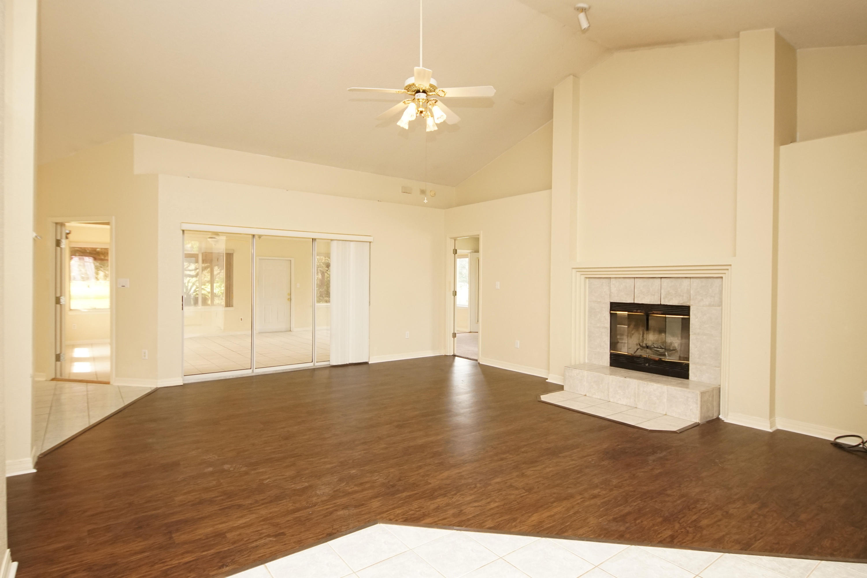 CREEKS EDGE THE - Residential