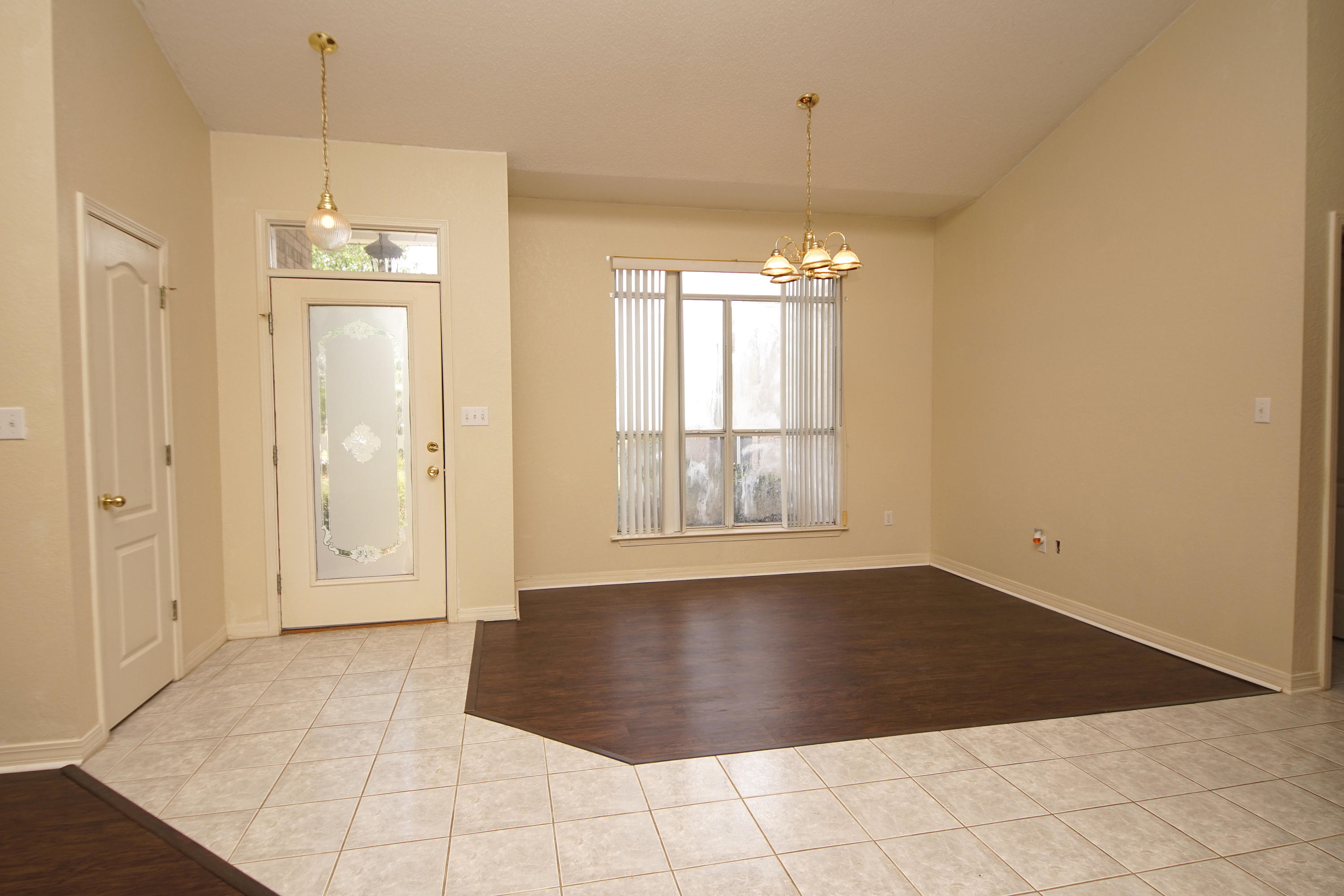 CREEKS EDGE THE - Residential