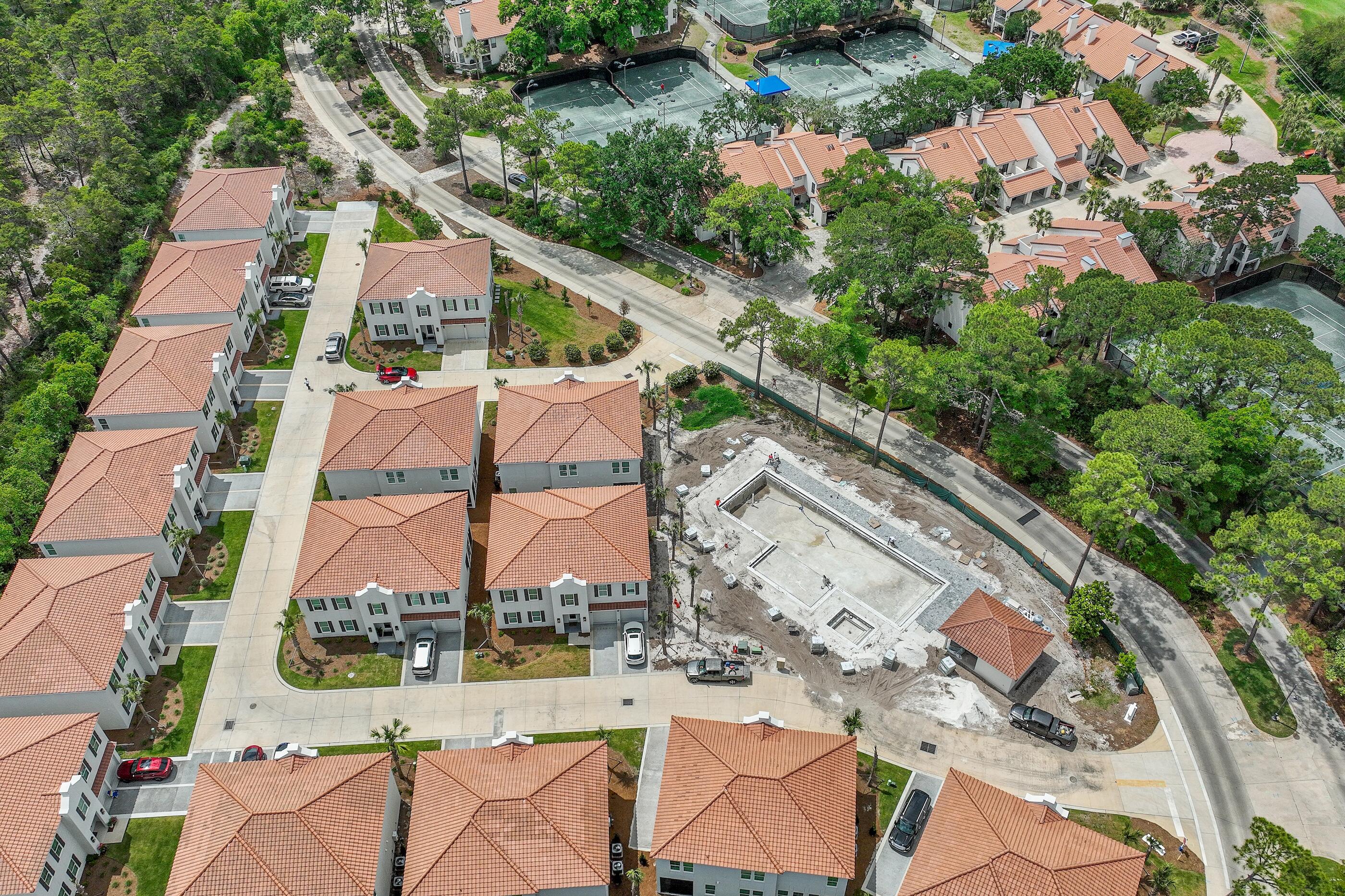 Grand Villas at Tops'l Beach Club - Residential