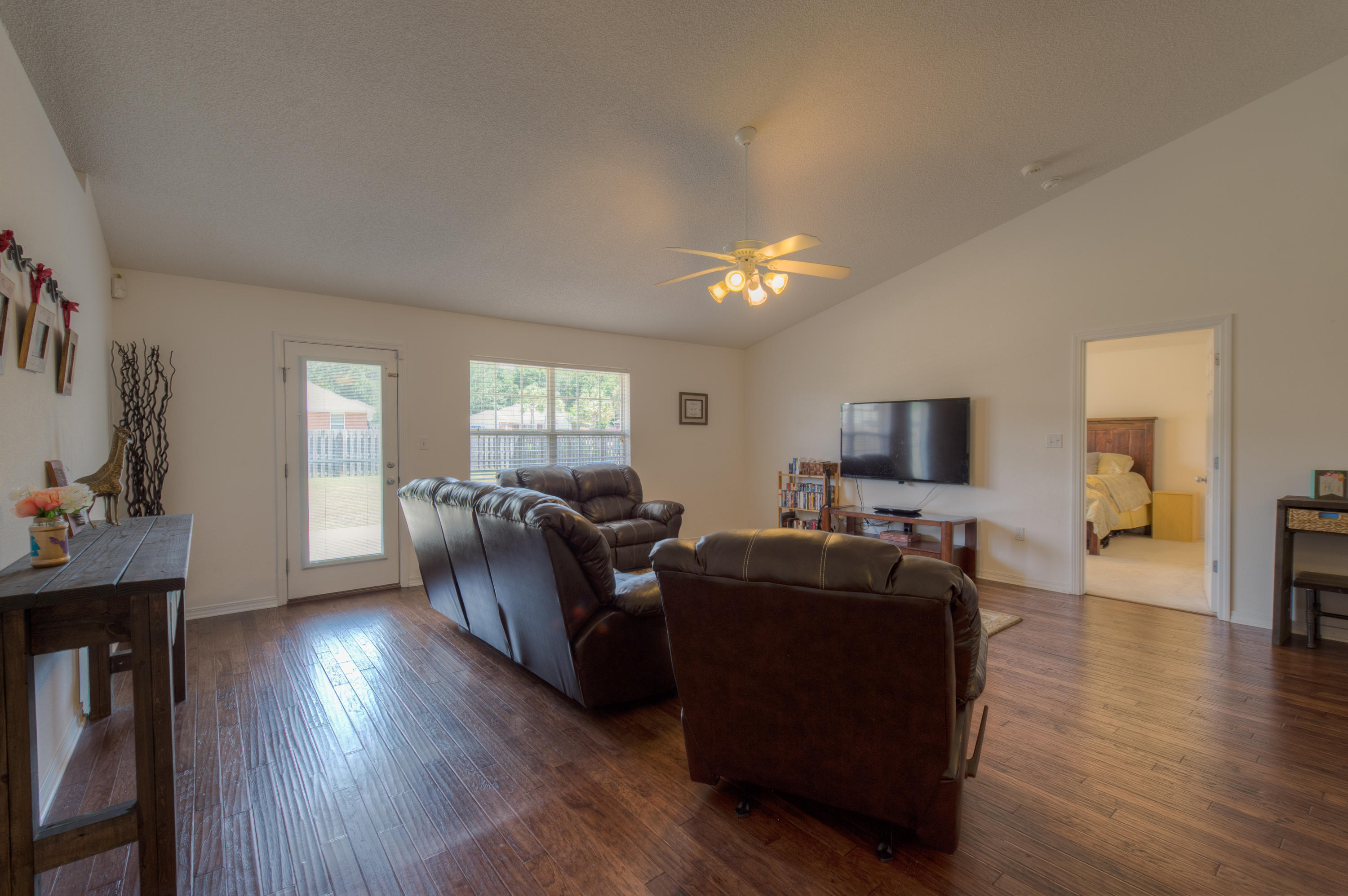 LEE FARMS PH I - Residential