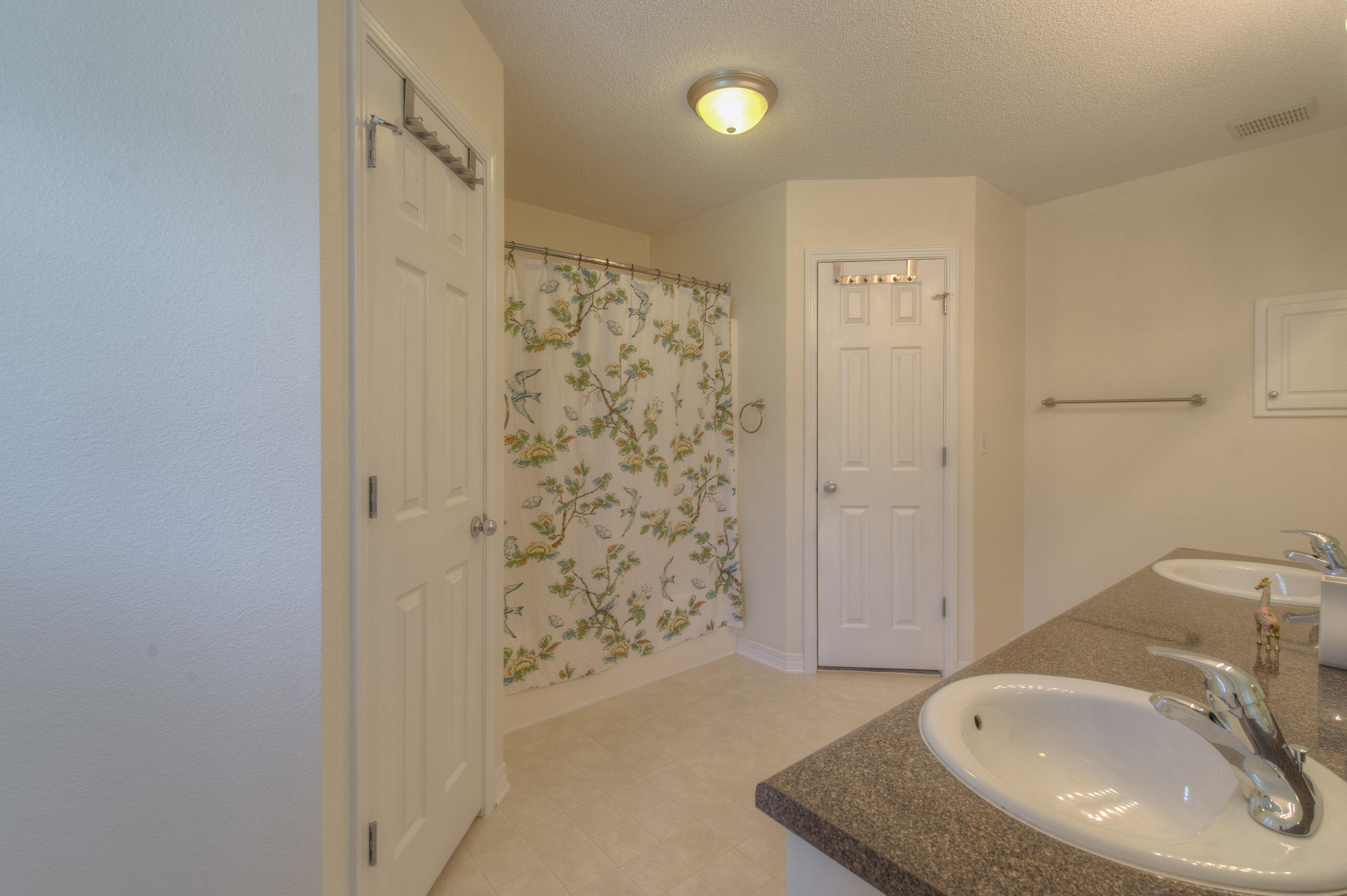 LEE FARMS PH I - Residential