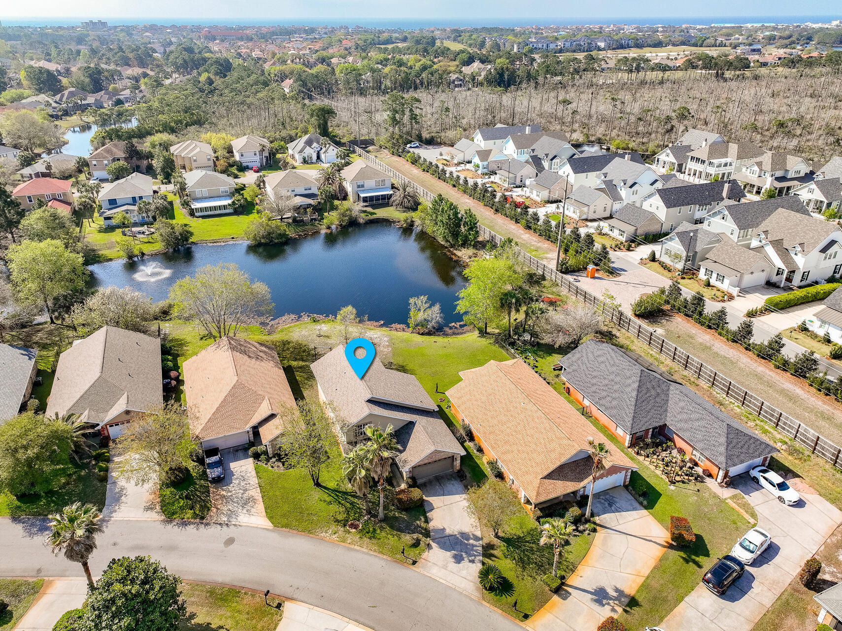 EMERALD LAKES PH 3 - Residential