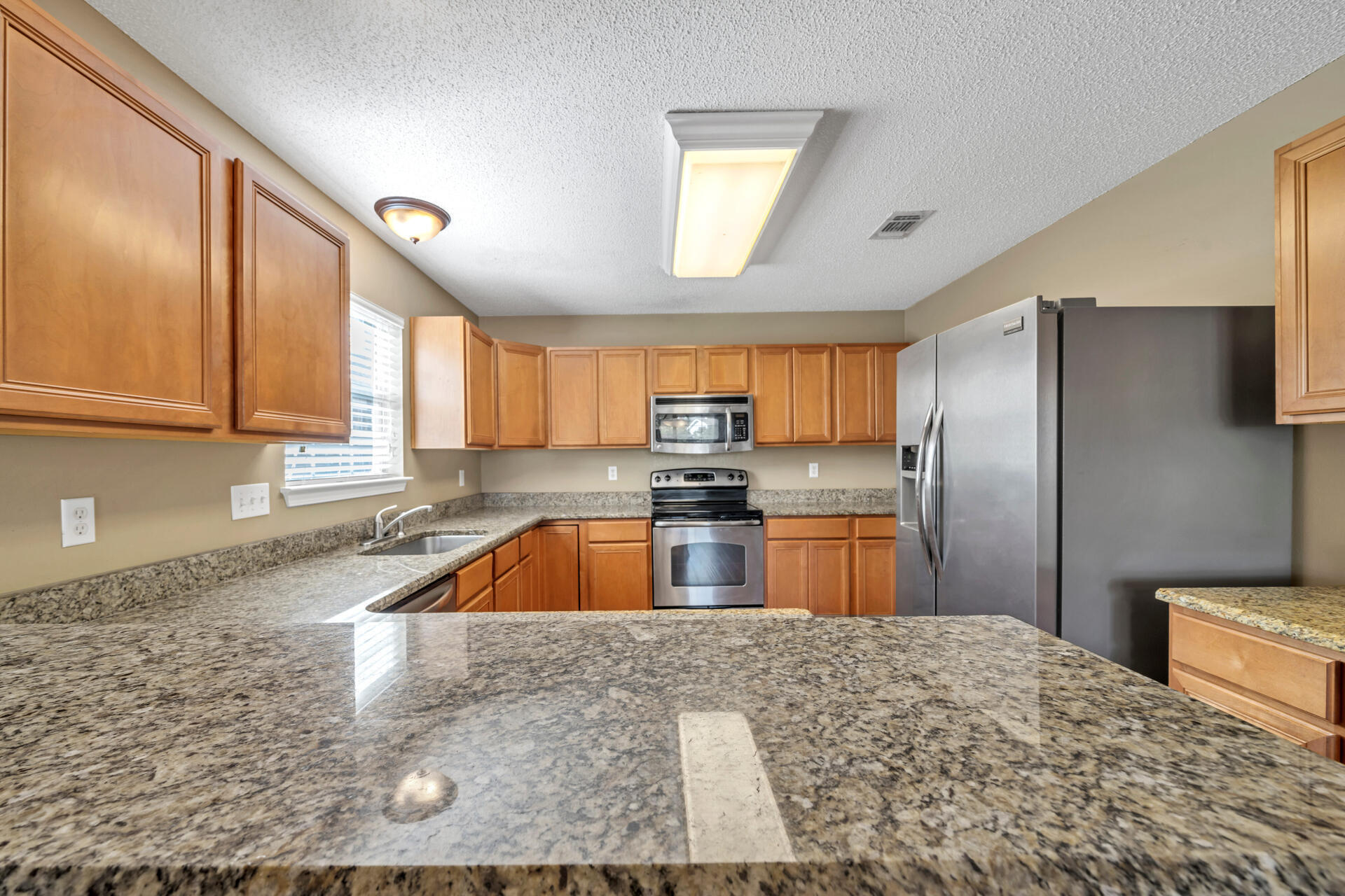 EMERALD LAKES PH 3 - Residential