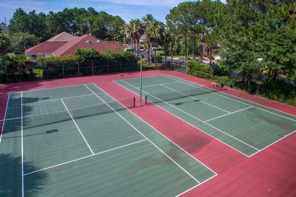 EMERALD LAKES PH 3 - Residential