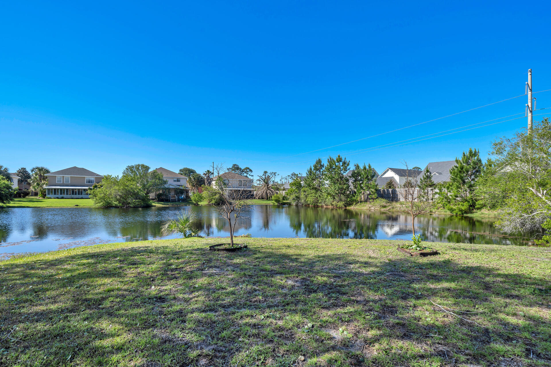 EMERALD LAKES PH 3 - Residential