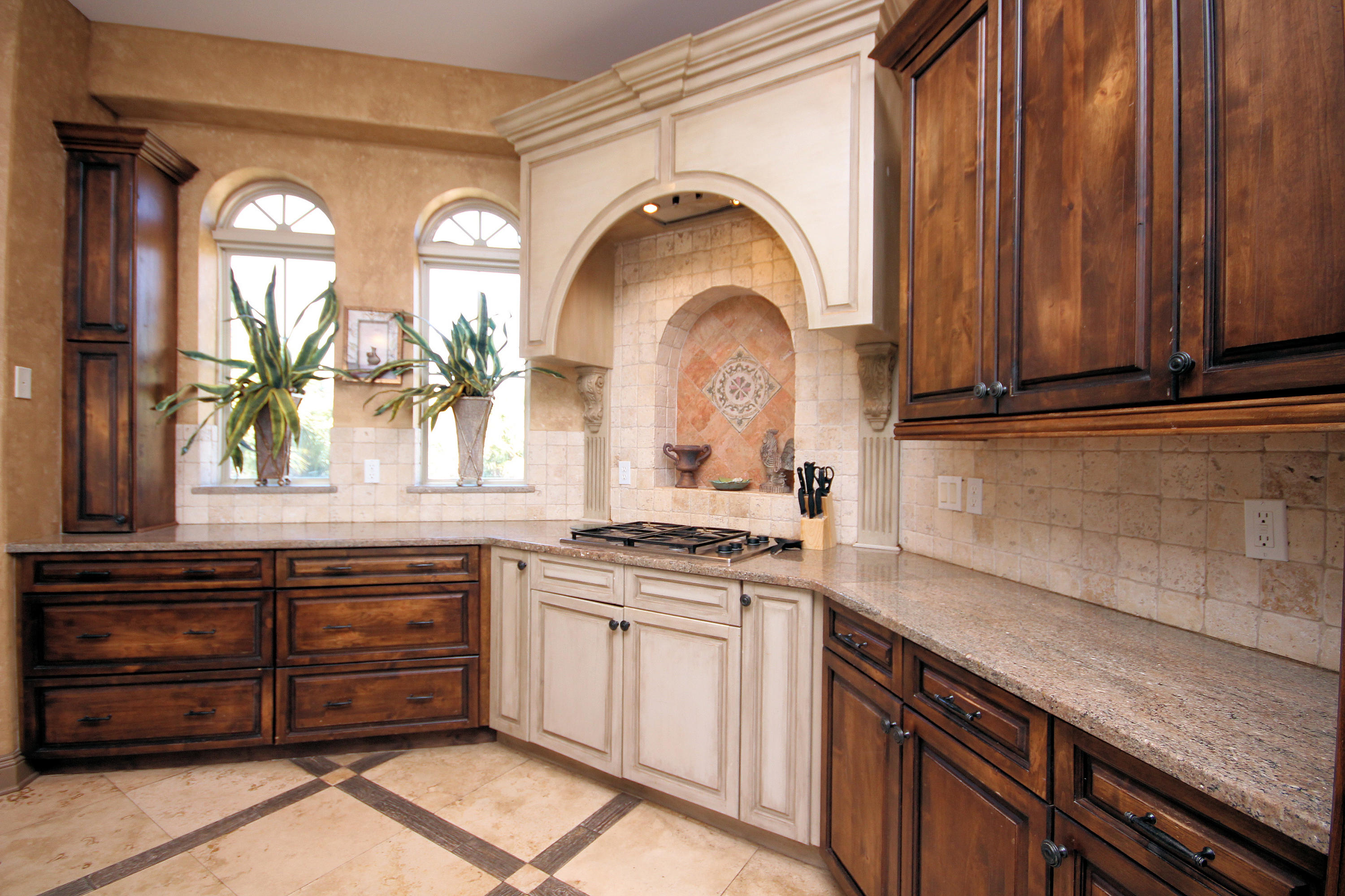 SAINT TROPEZ - Residential