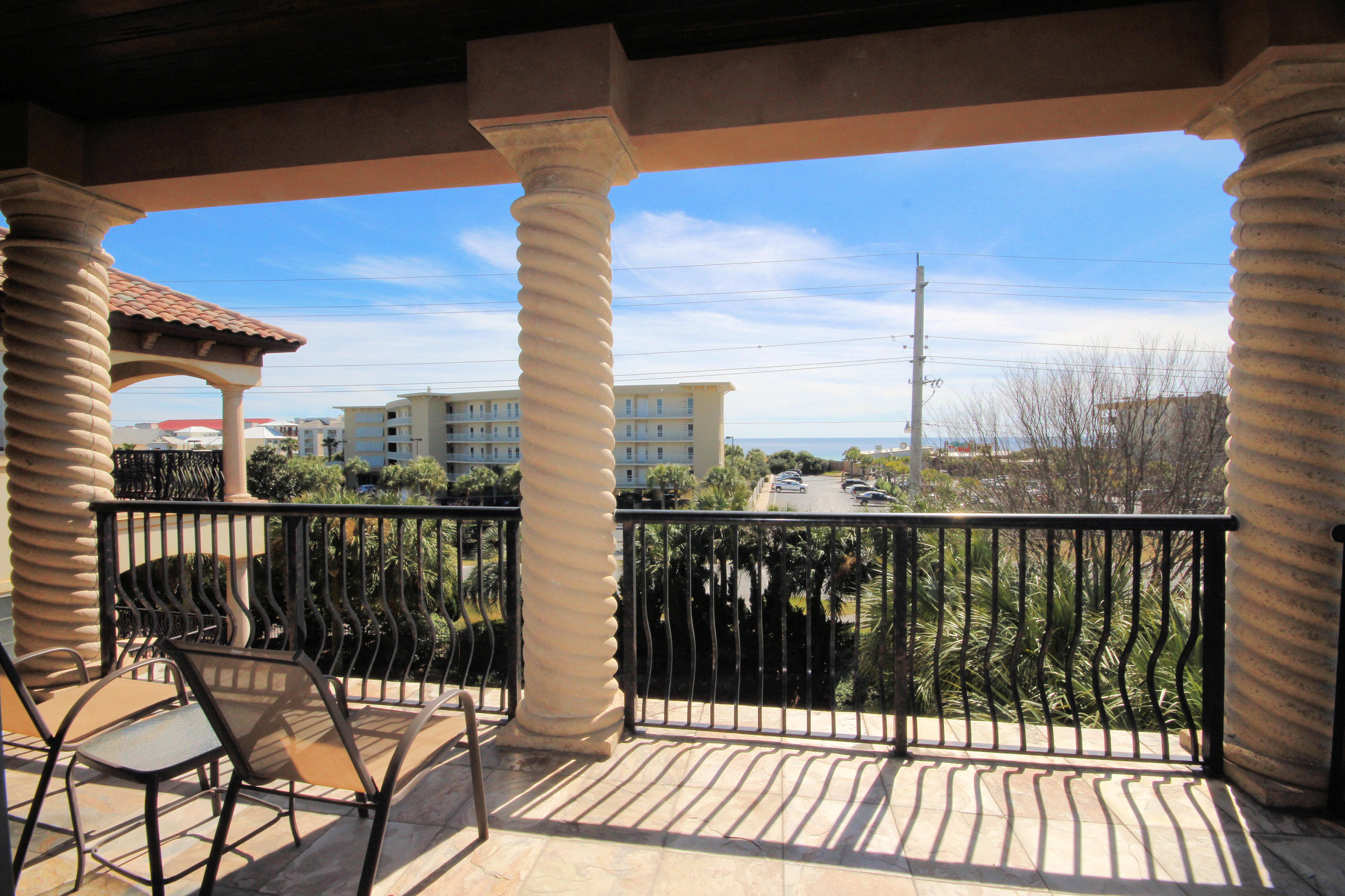 SAINT TROPEZ - Residential