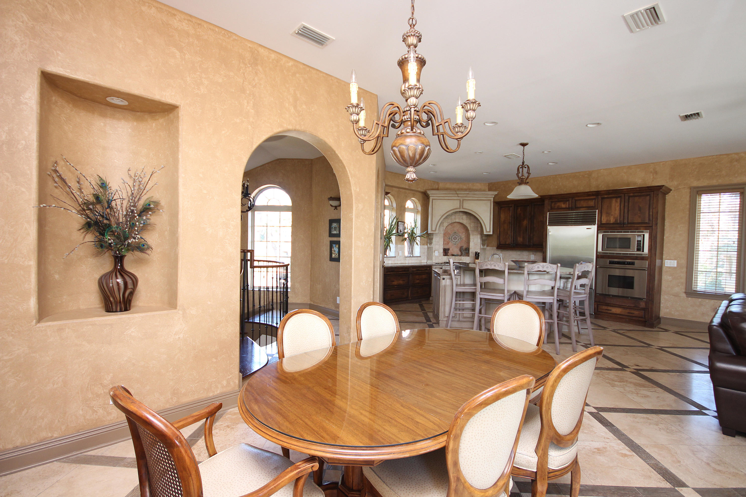 SAINT TROPEZ - Residential