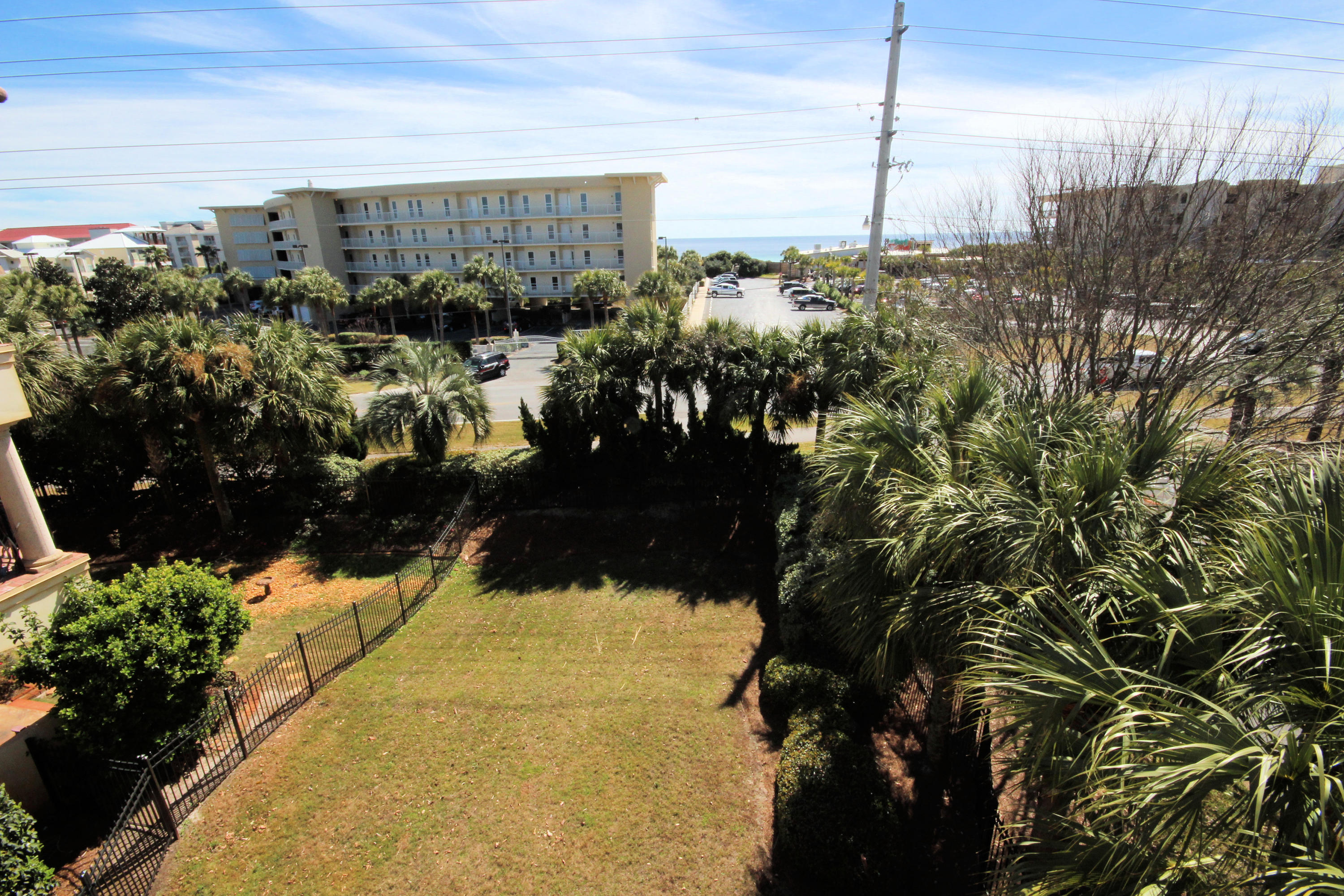 SAINT TROPEZ - Residential