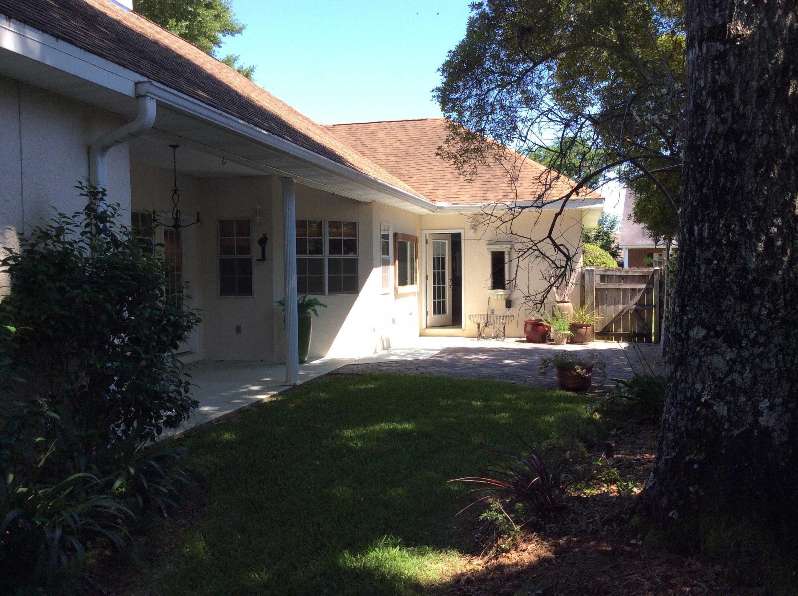 LAKE POINTE - Residential