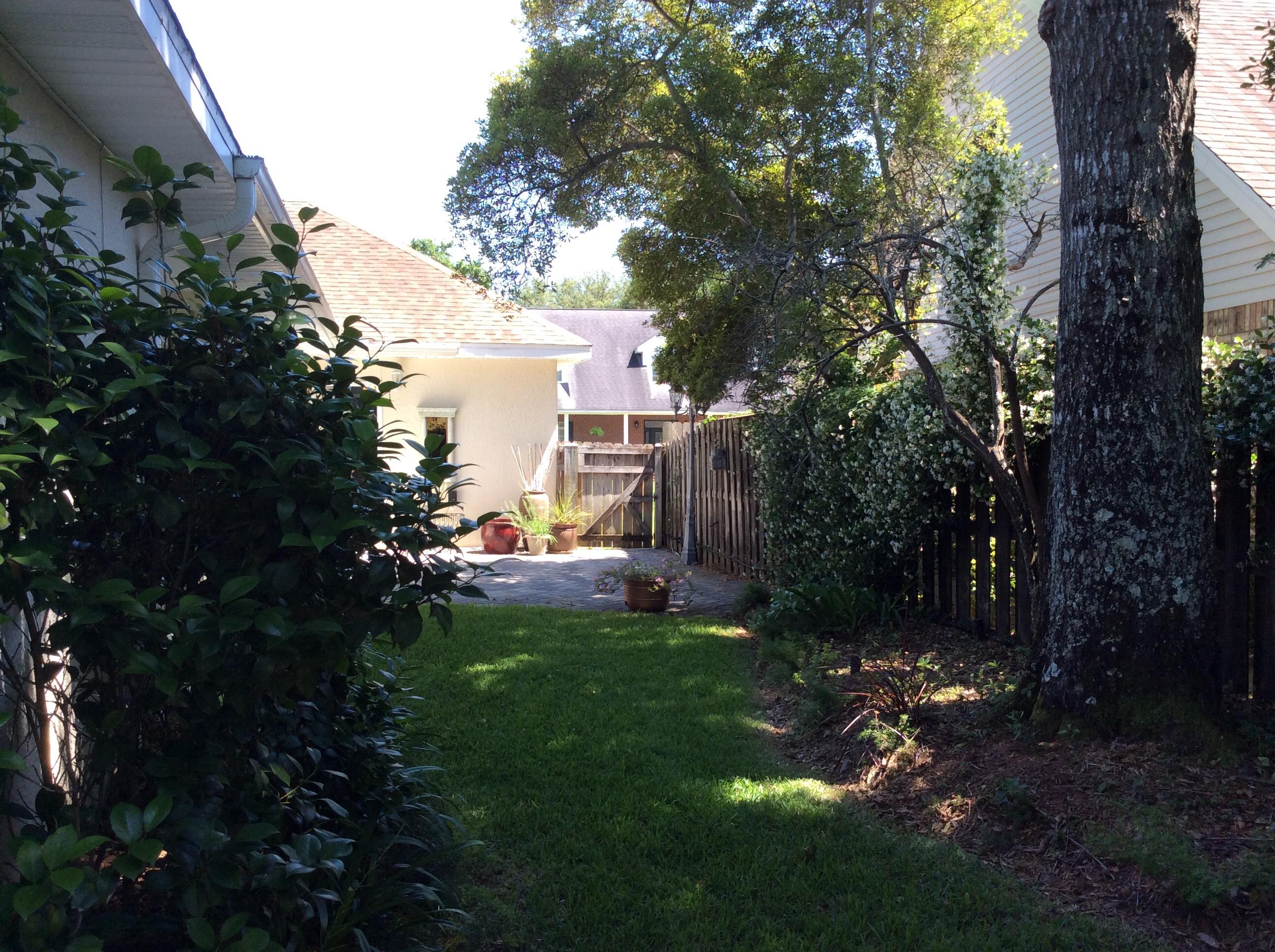 LAKE POINTE - Residential