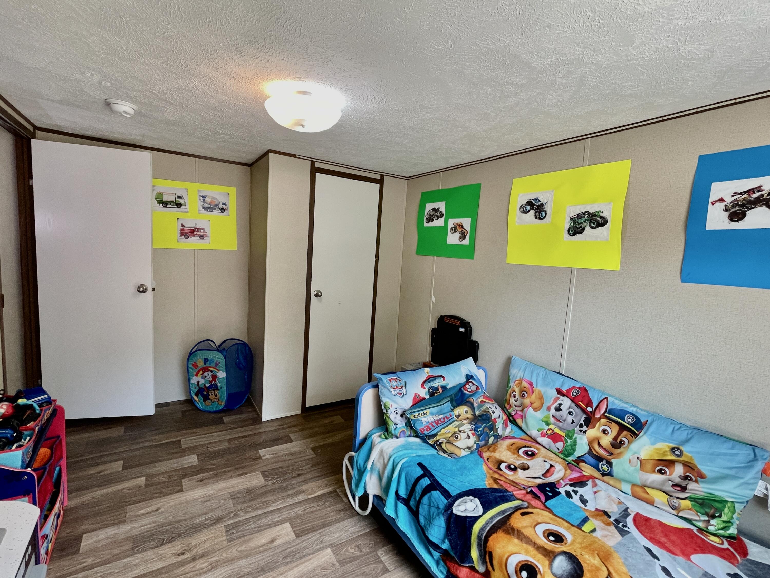 GOLDEN ACRES ESTATES - Residential