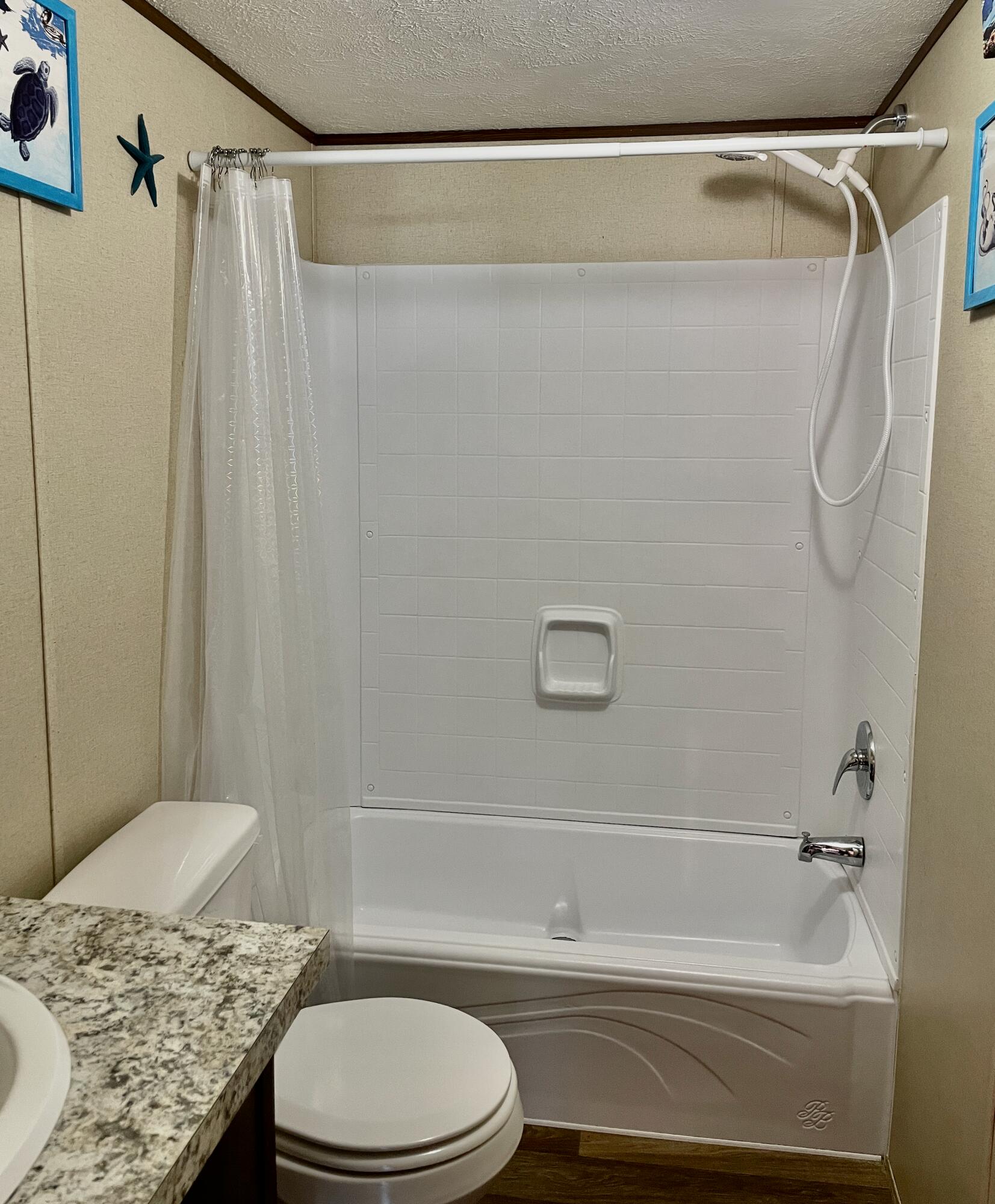 GOLDEN ACRES ESTATES - Residential