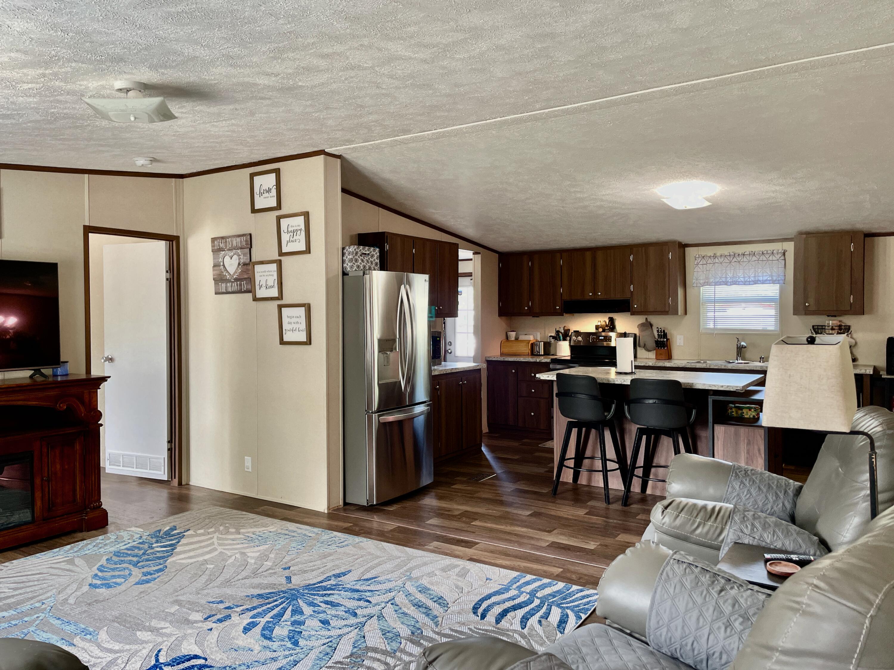 GOLDEN ACRES ESTATES - Residential