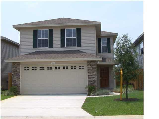 SUMMERWOOD - Residential Lease