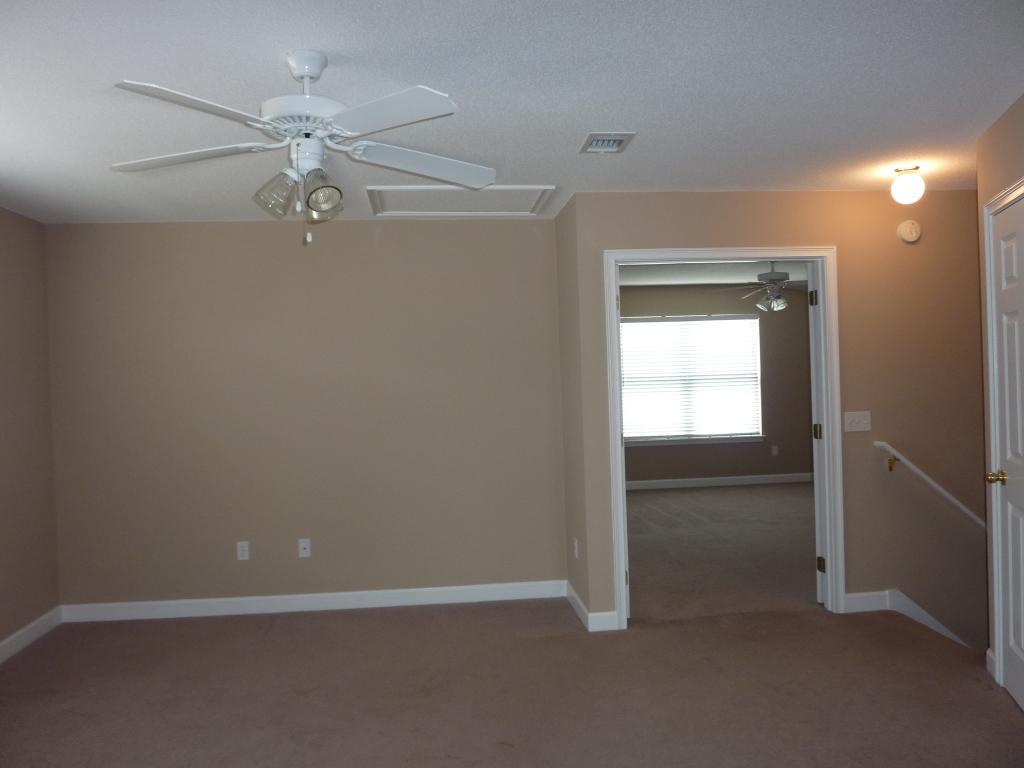 SUMMERWOOD - Residential Lease